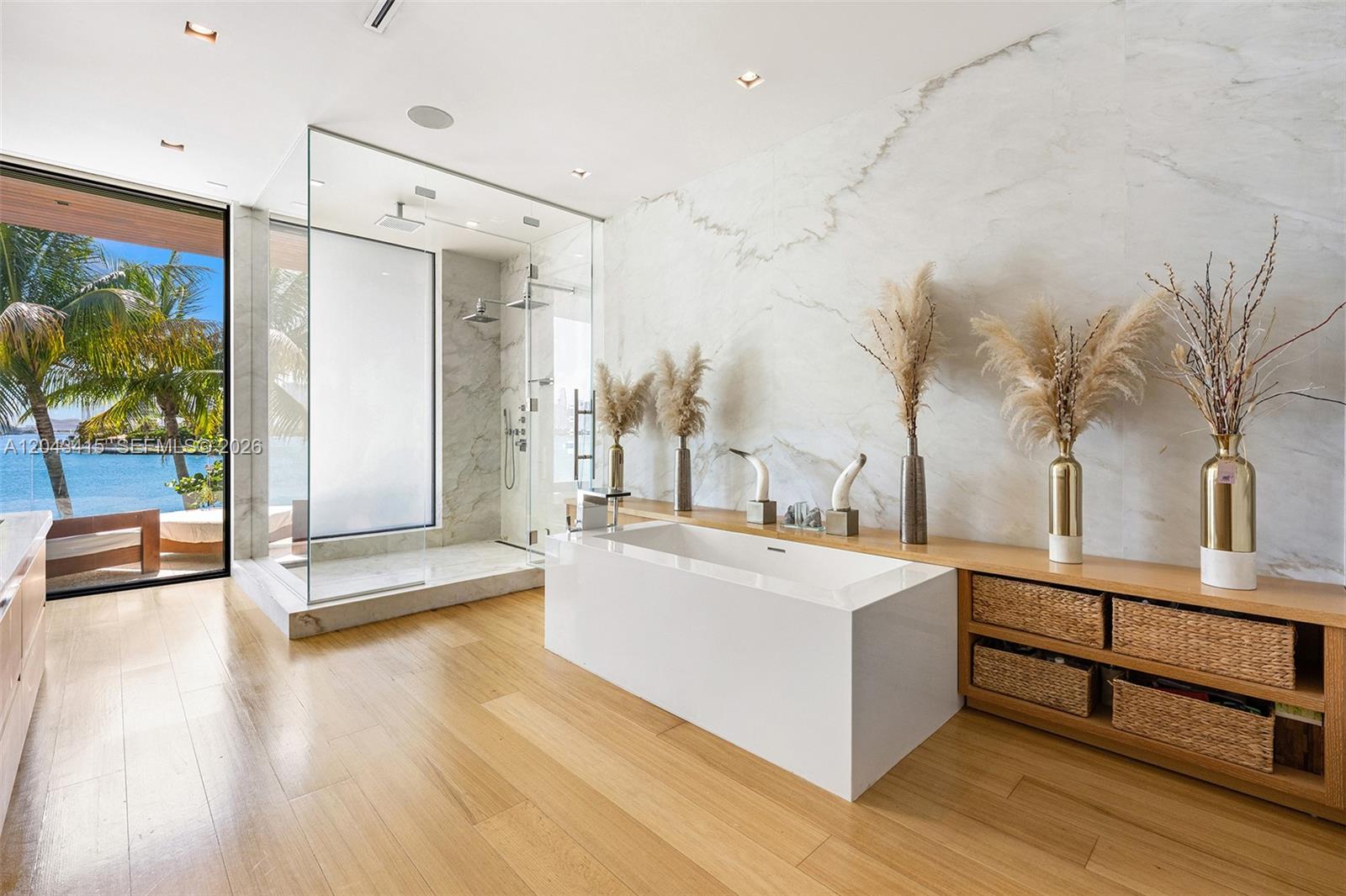 126 W San Marino Dr
