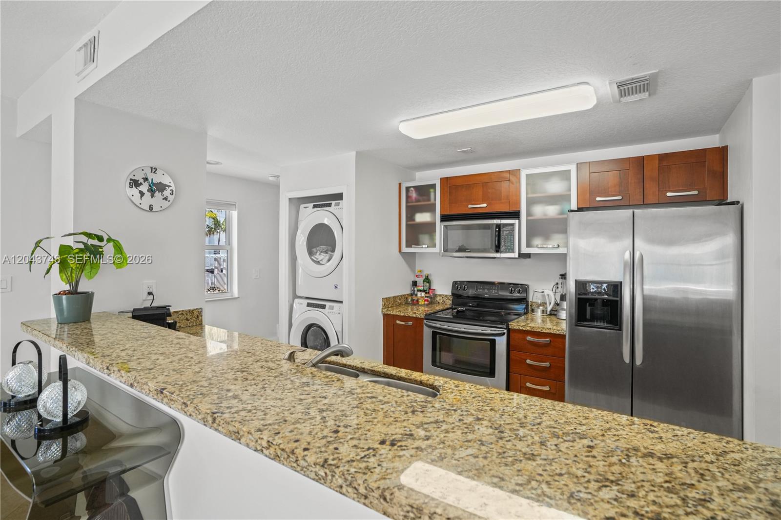 1043 SW 9th Ct # 1 Unit: F-1