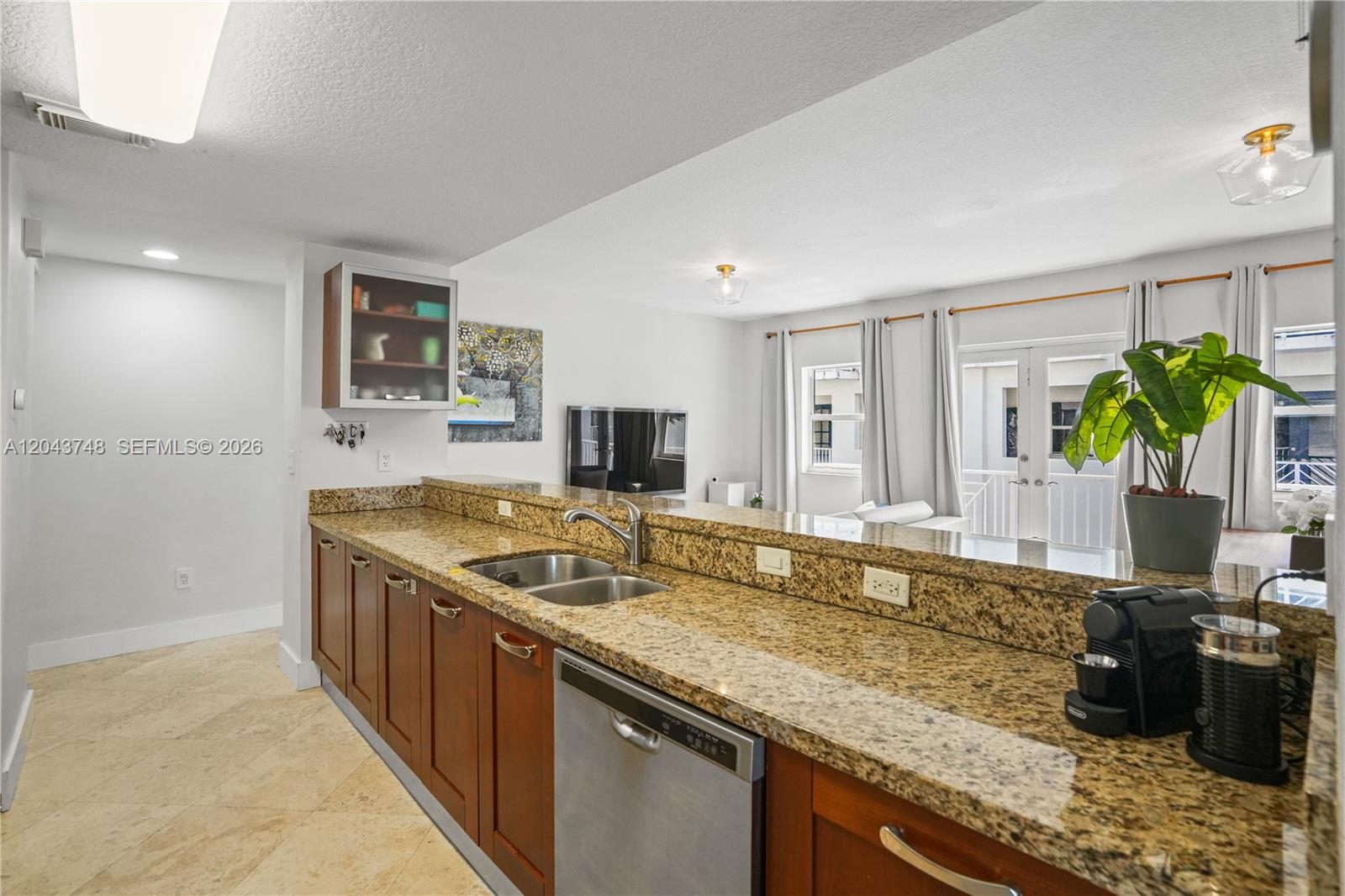 1043 SW 9th Ct # 1 Unit: F-1