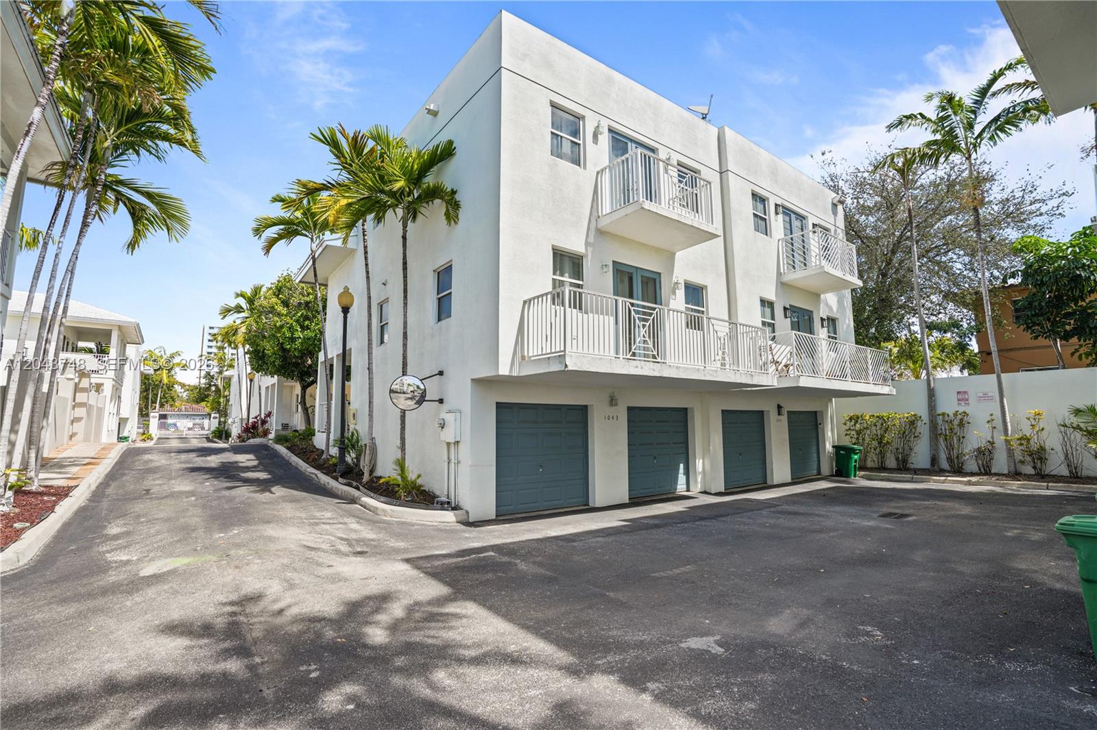 1043 SW 9th Ct # 1 Unit: F-1