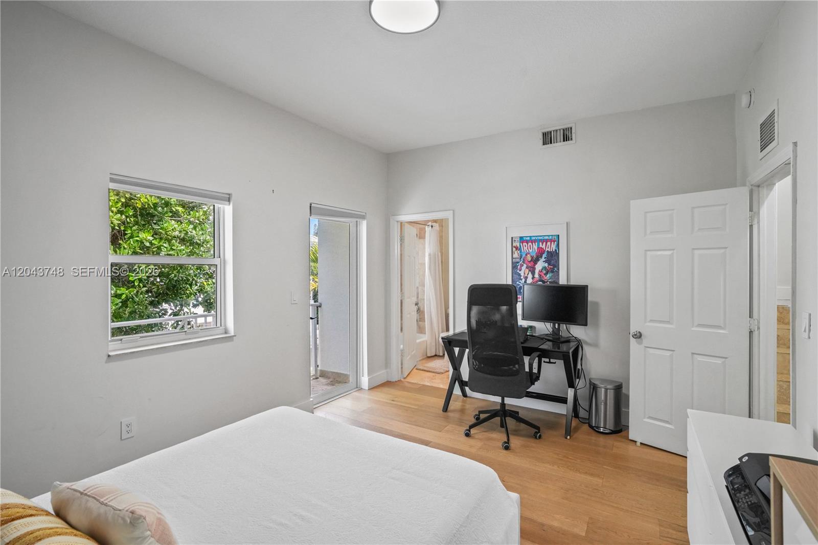 1043 SW 9th Ct # 1 Unit: F-1