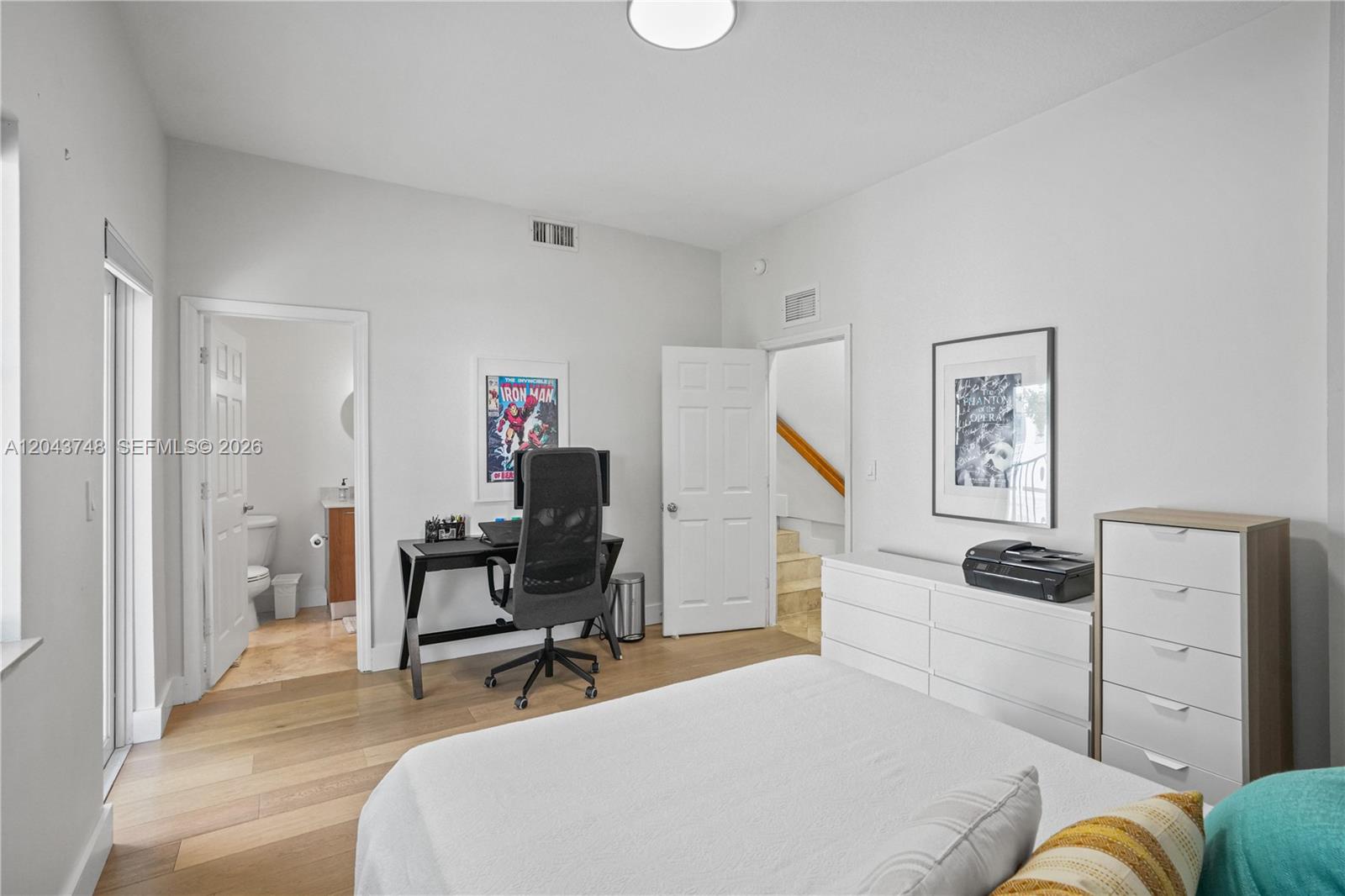 1043 SW 9th Ct # 1 Unit: F-1