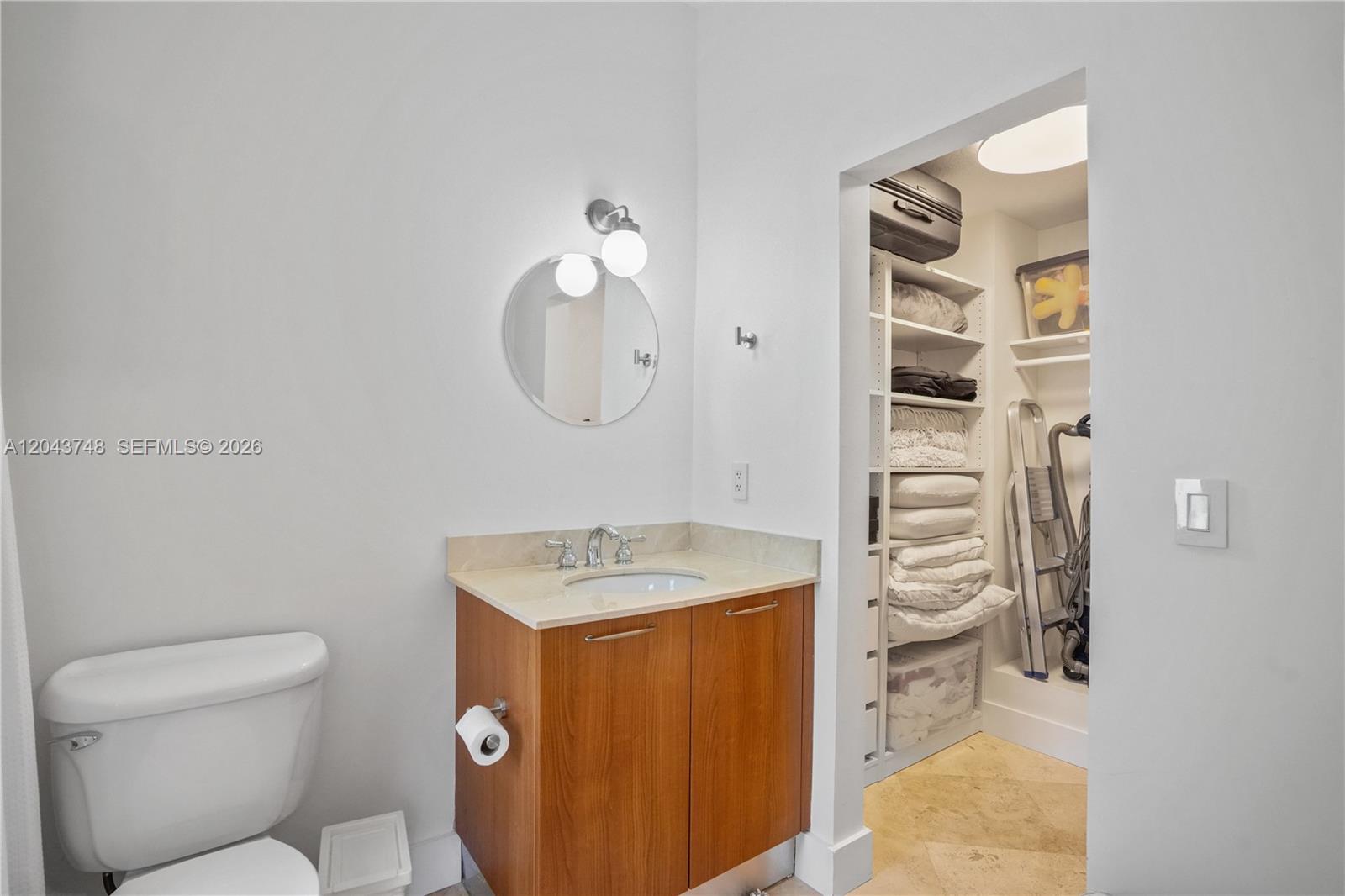 1043 SW 9th Ct # 1 Unit: F-1