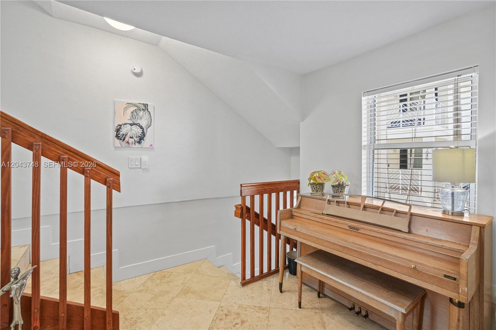 1043 SW 9th Ct # 1 Unit: F-1