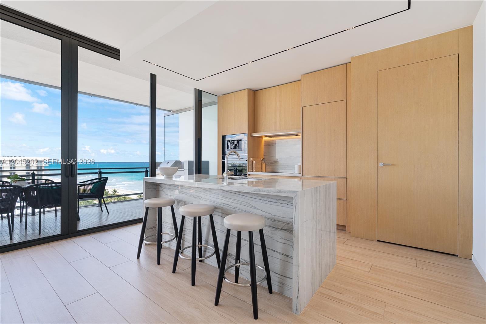 8701 Collins Ave # 1103
