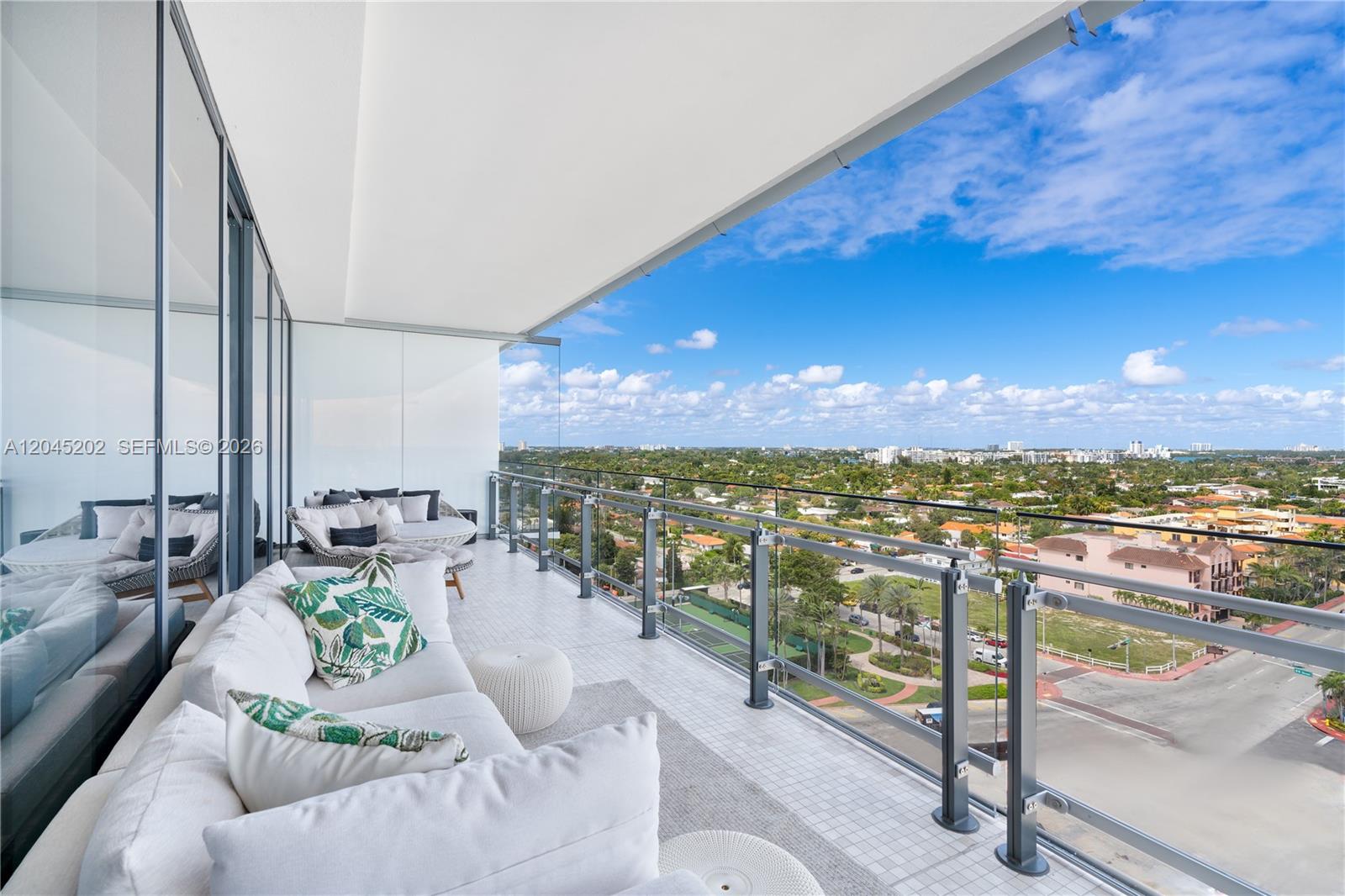 8701 Collins Ave # 1103