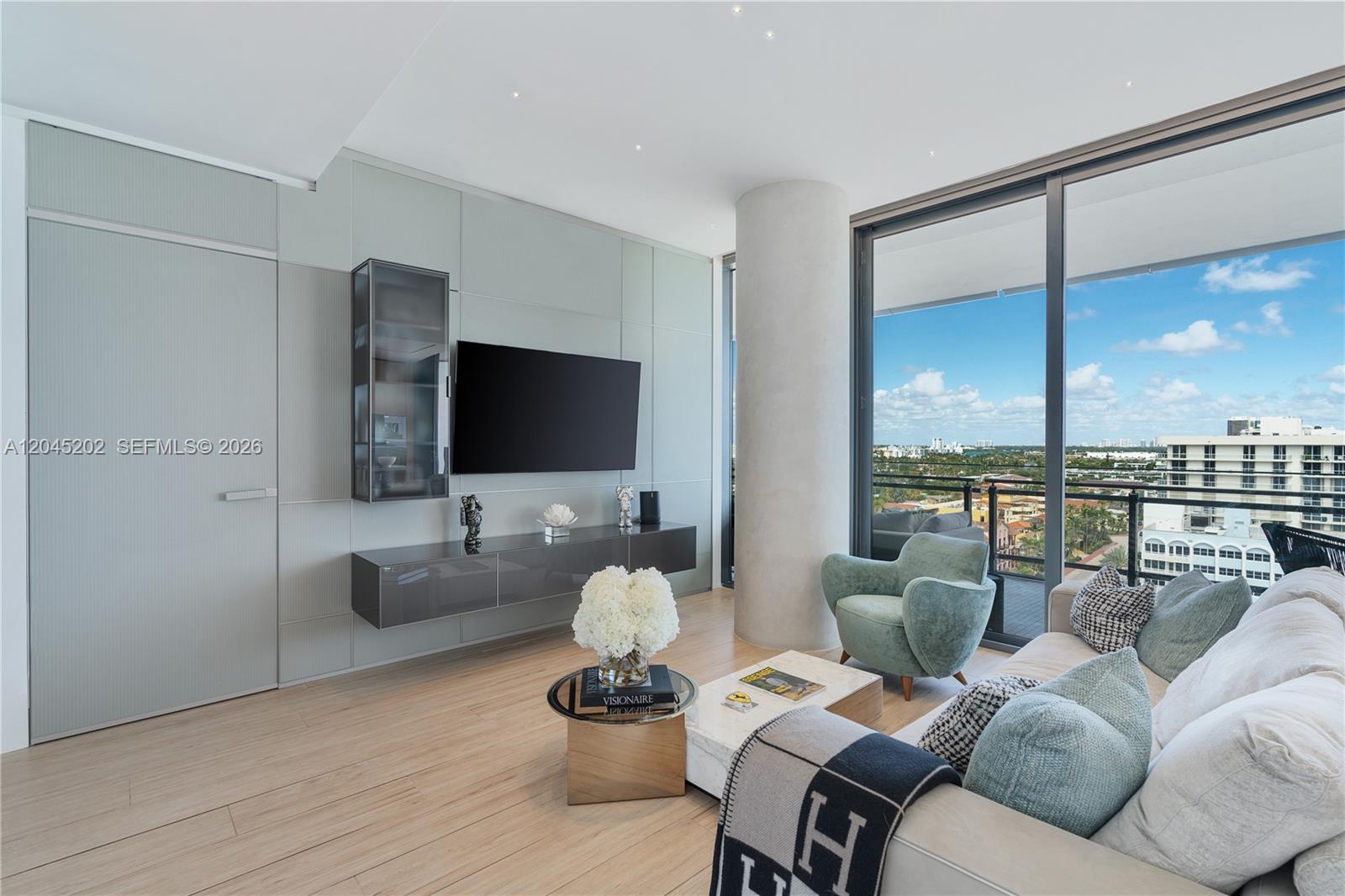 8701 Collins Ave # 1103