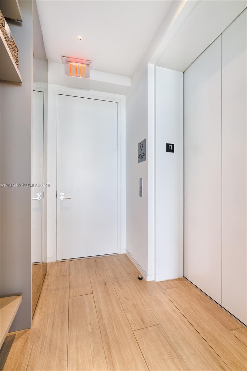 8701 Collins Ave # 1103