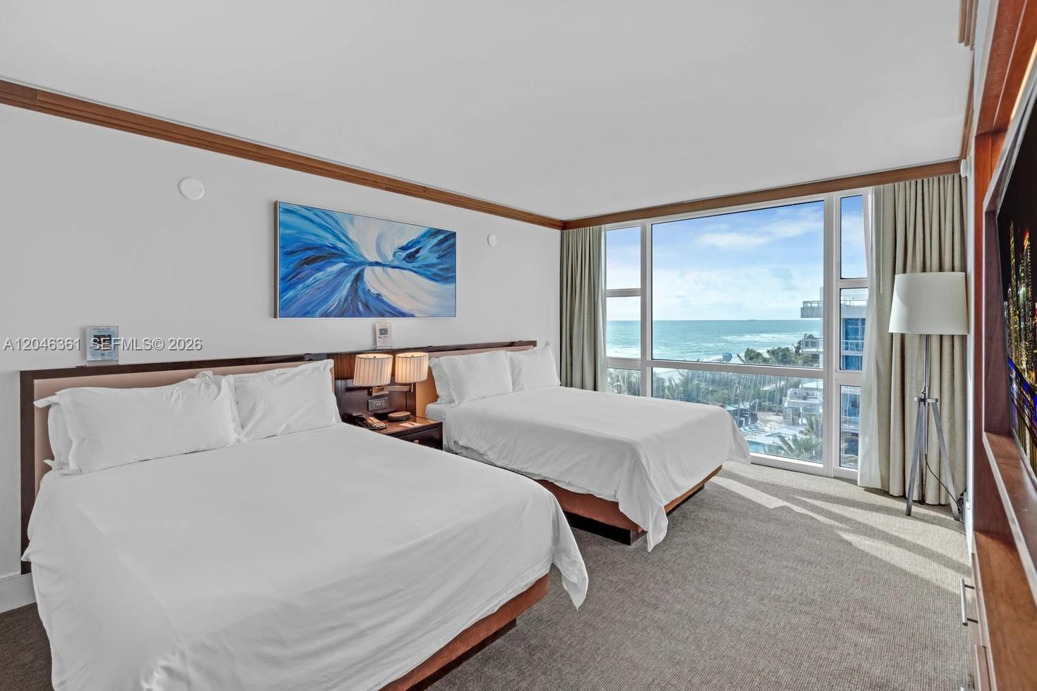 6801 Collins Ave Unit: 608 (door 616)