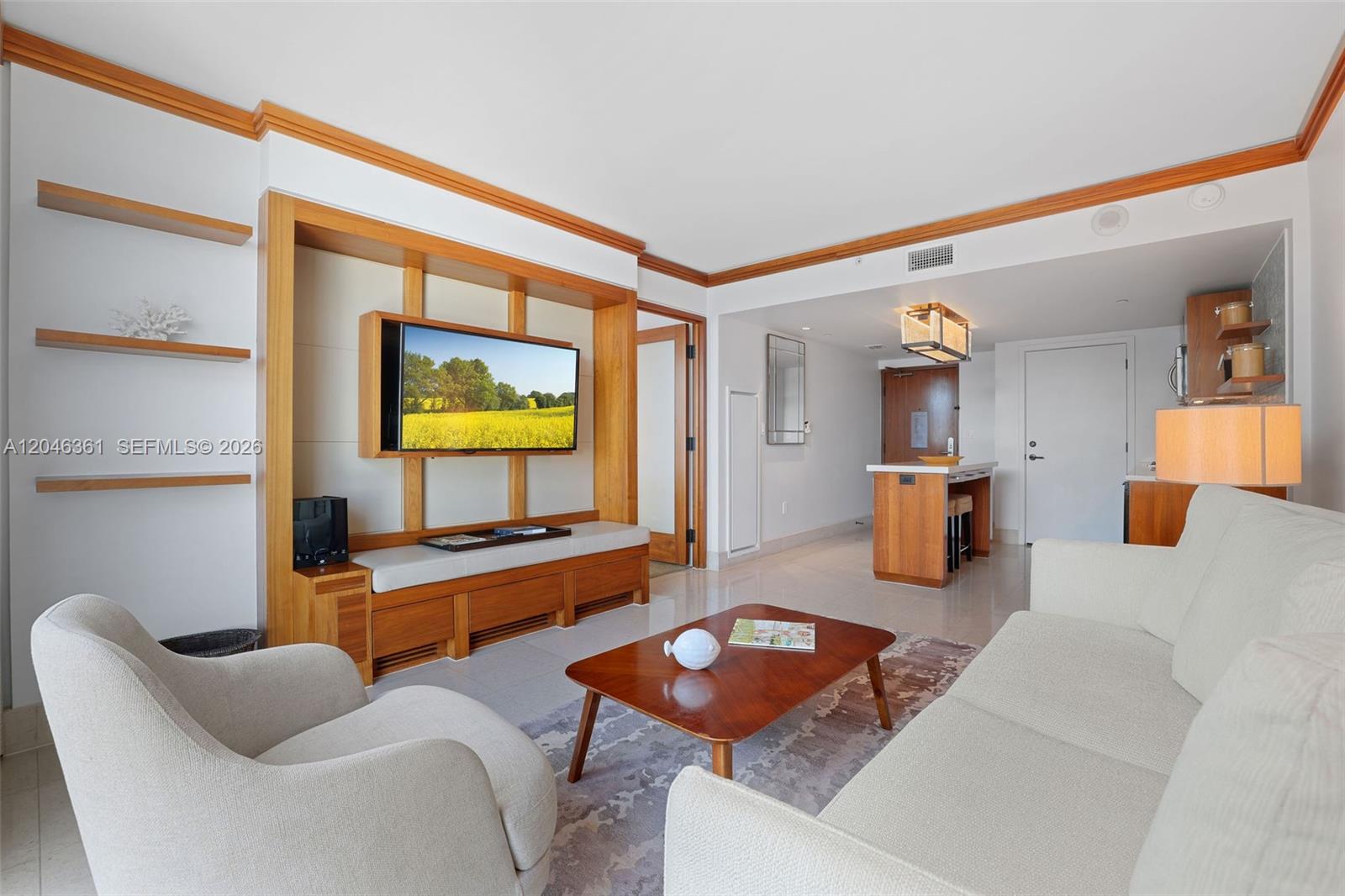 6801 Collins Ave Unit: 608 (door 616)