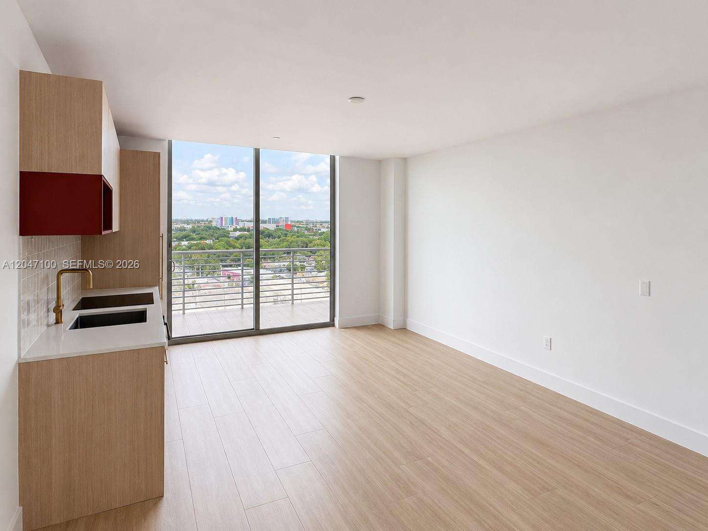 90 NE 32nd St # 1126