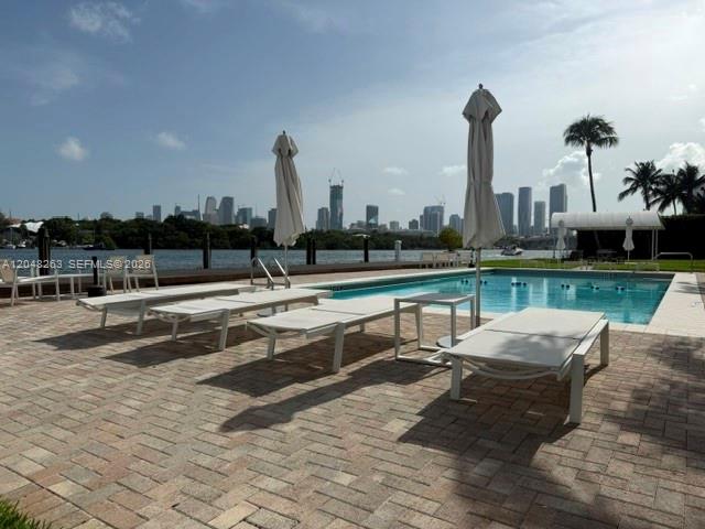 1140 Venetian Way # 2C