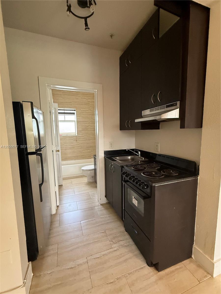 1330 Pennsylvania Ave # 303