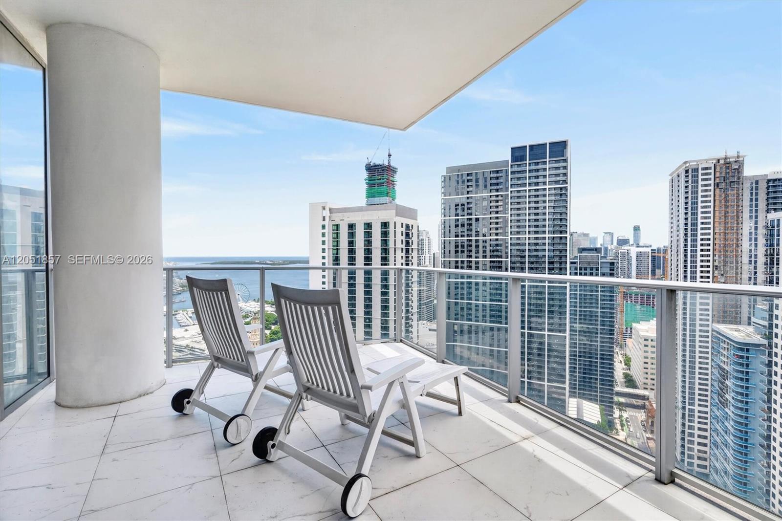 851 NE 1st Ave # 3611