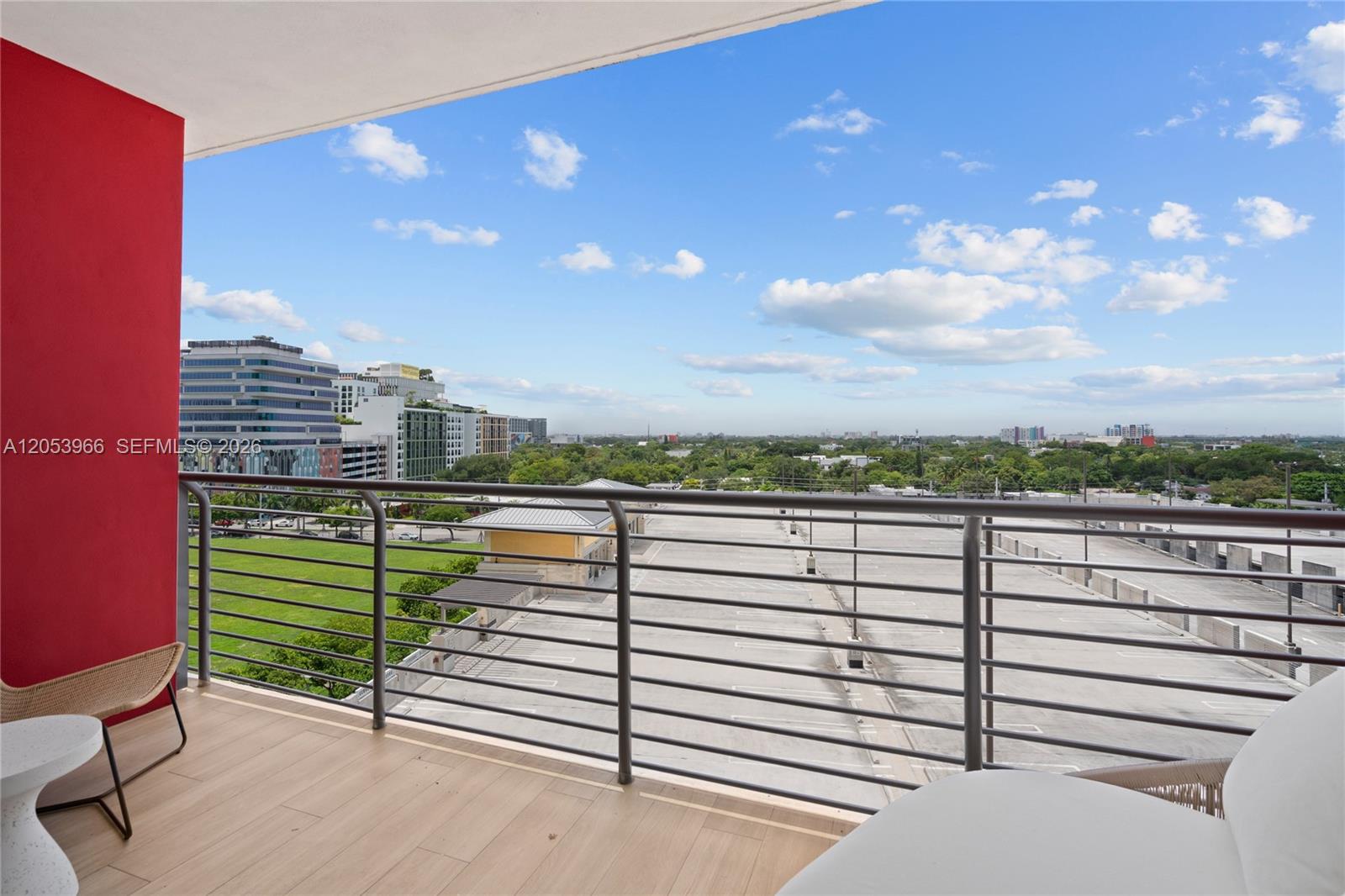 90 NE 32nd St # 825