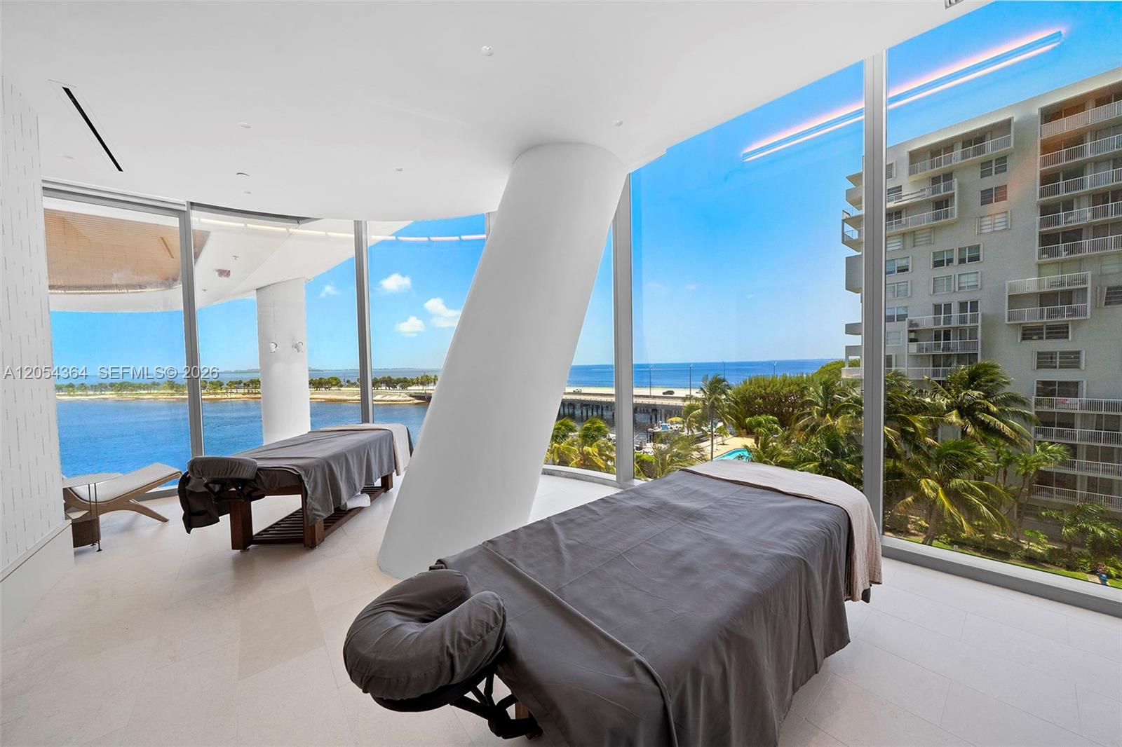 175 SE 25th Rd # 4001 Unit: PH-4001