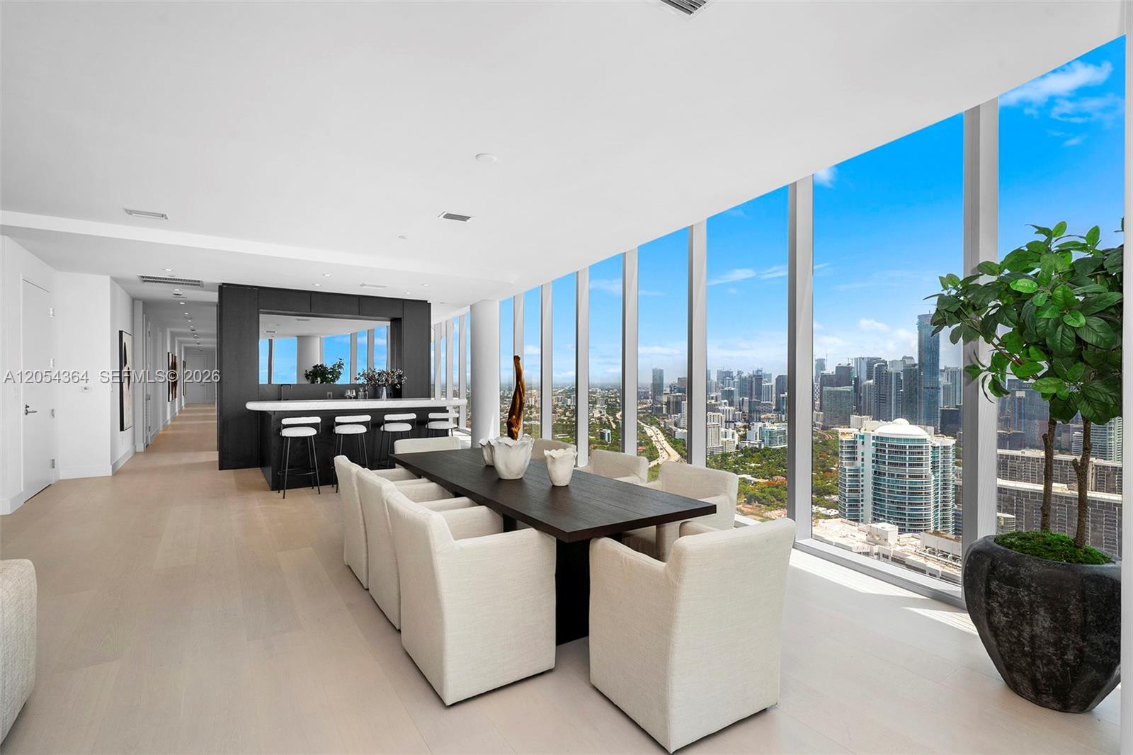 175 SE 25th Rd # 4001 Unit: PH-4001