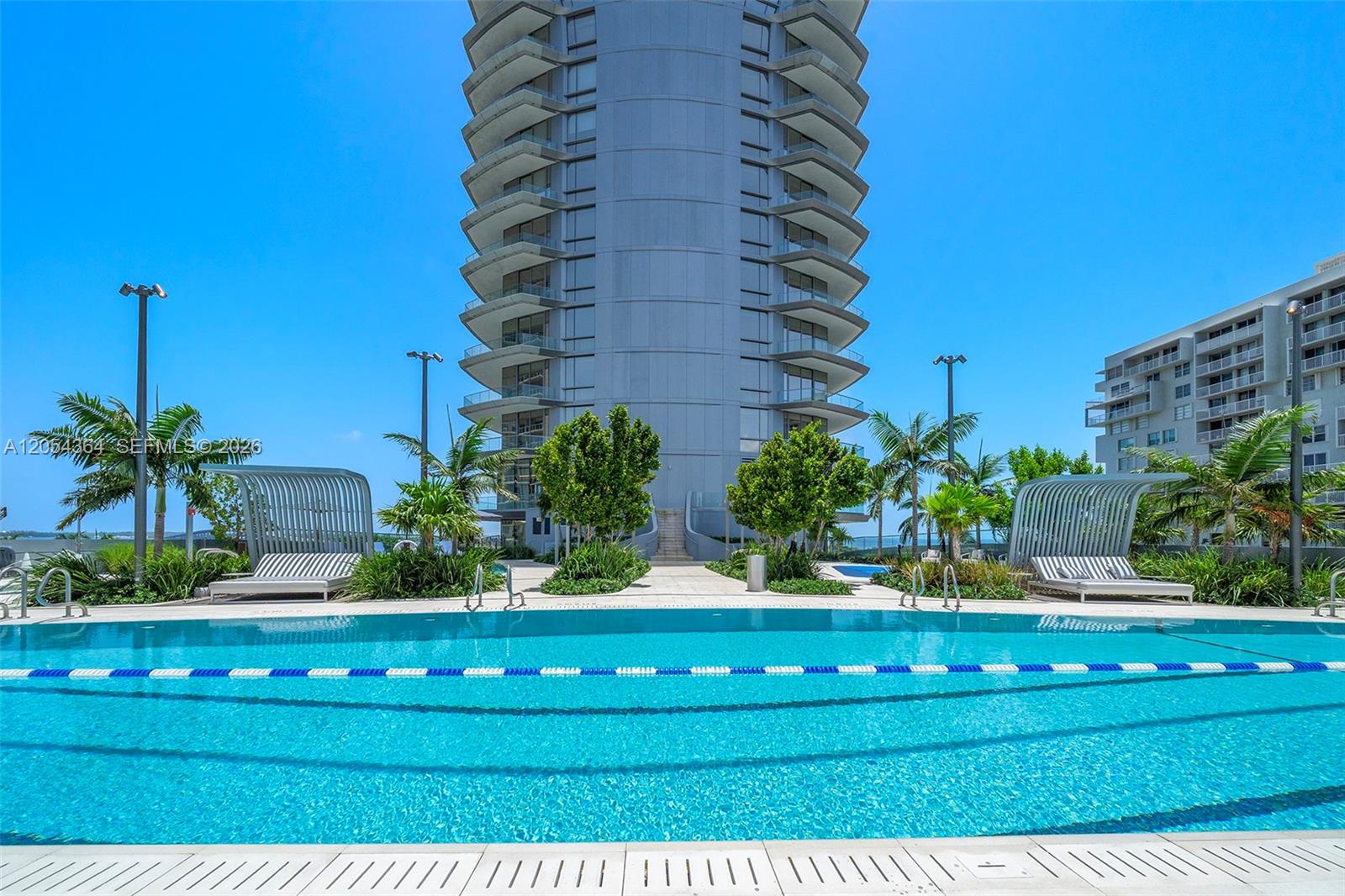 175 SE 25th Rd # 4001 Unit: PH-4001