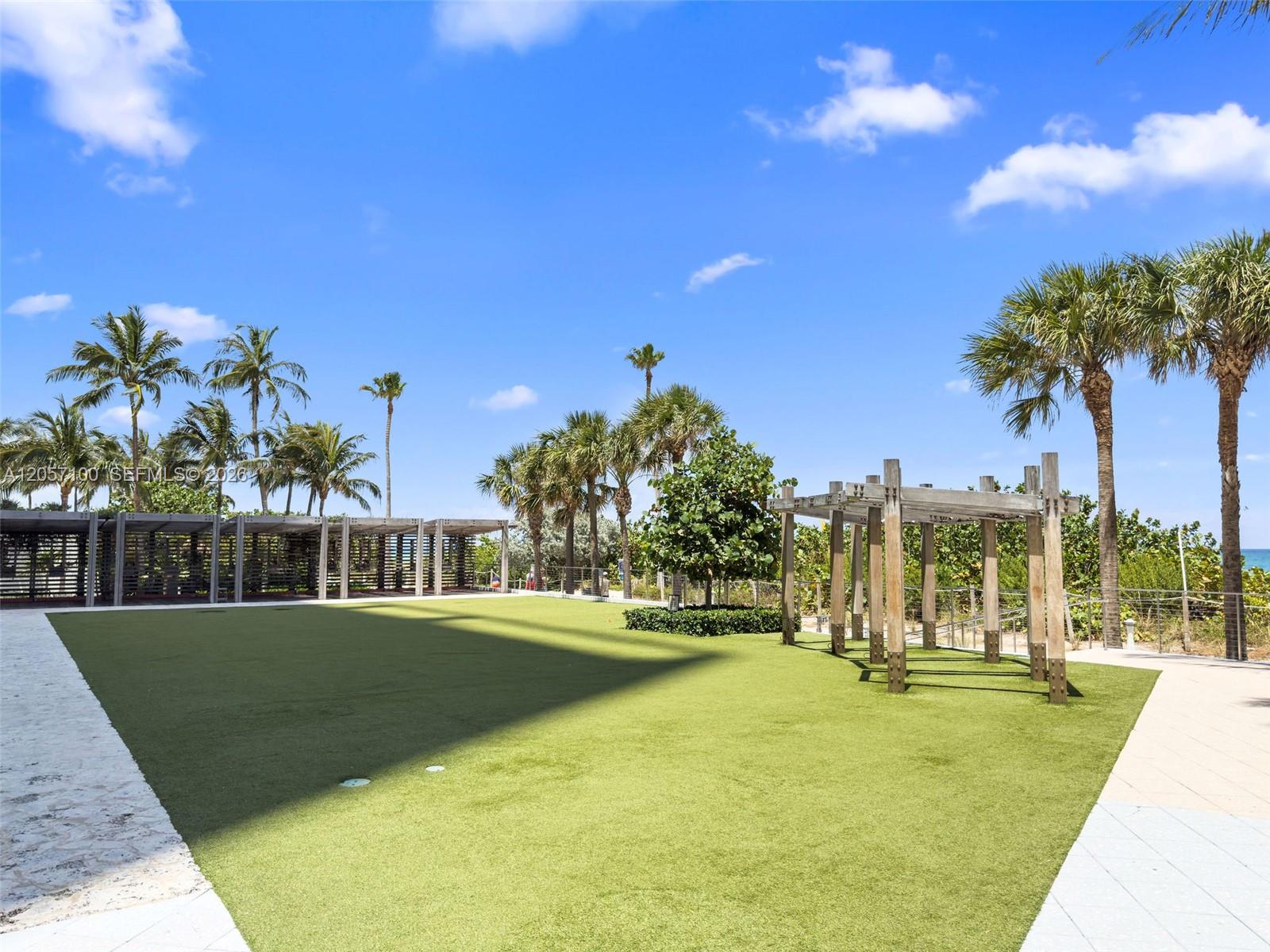 6799 Collins Ave # 1103