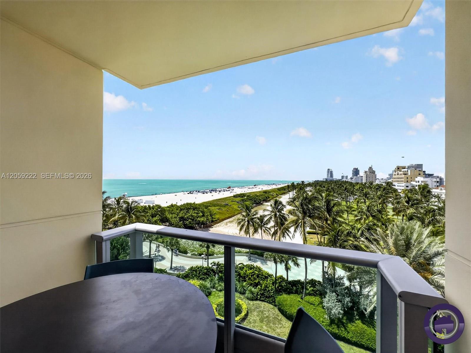 1455 Ocean Dr # 704