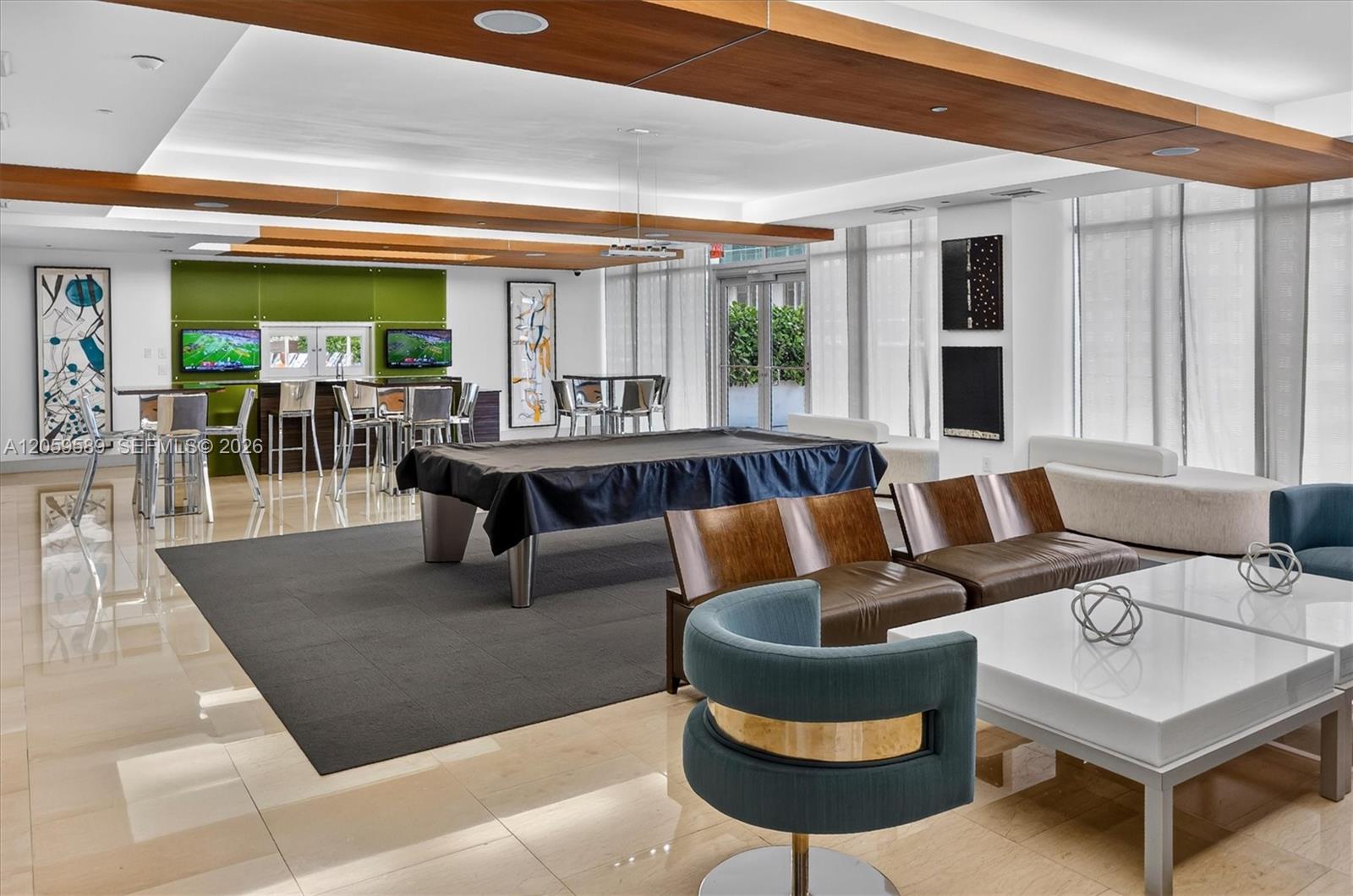 500 Brickell Ave # 1100