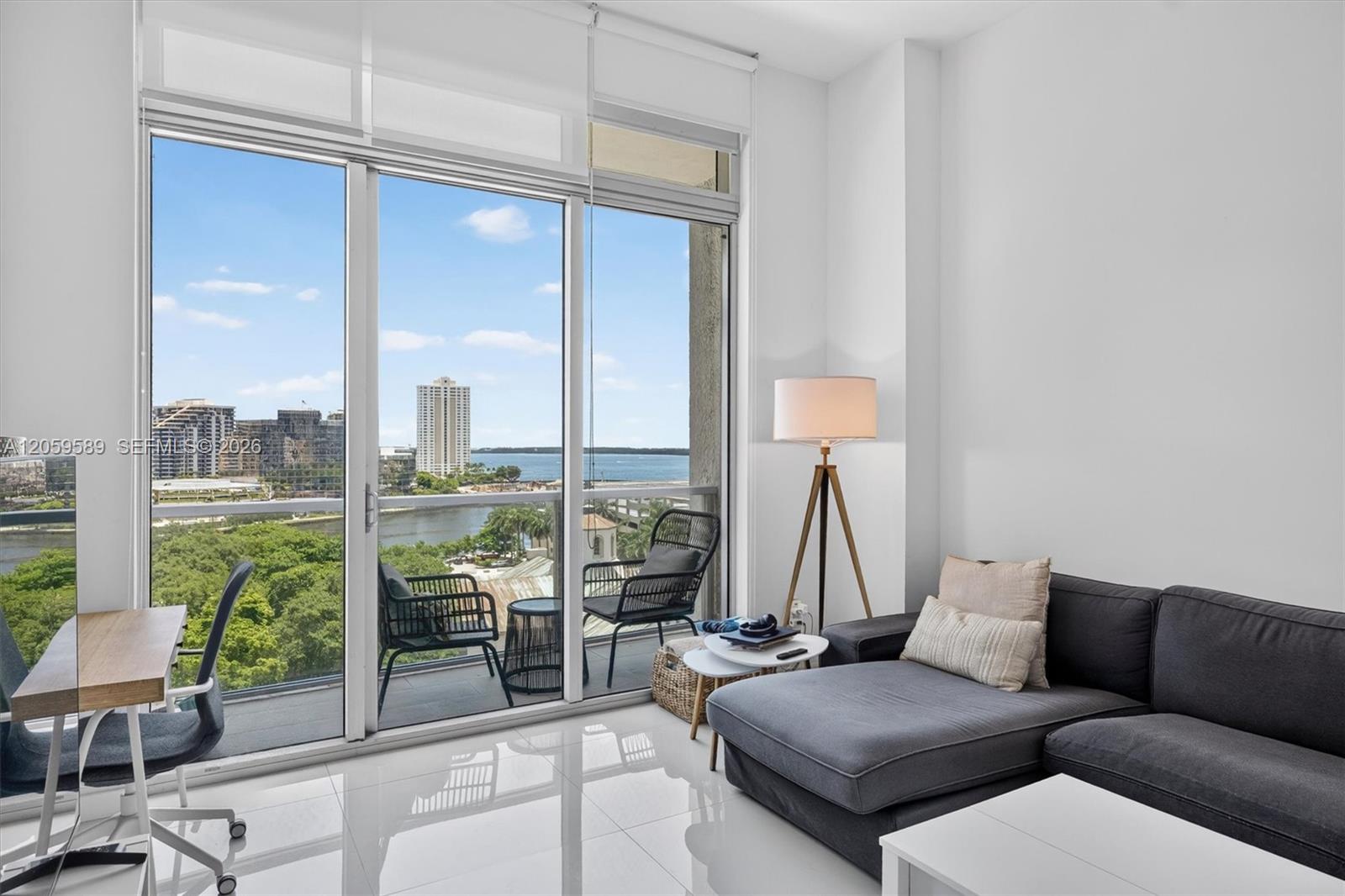 500 Brickell Ave # 1100