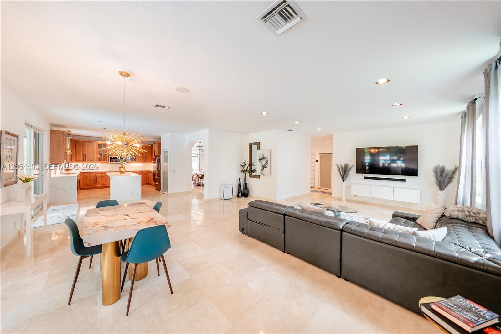 3917 Heron Ridge Ln