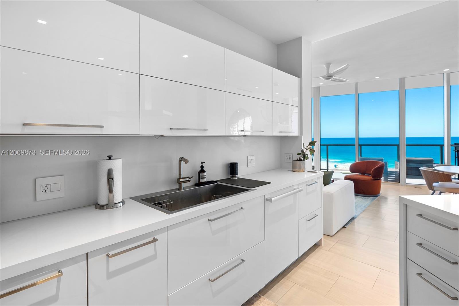 100 S Pointe Dr # 1409
