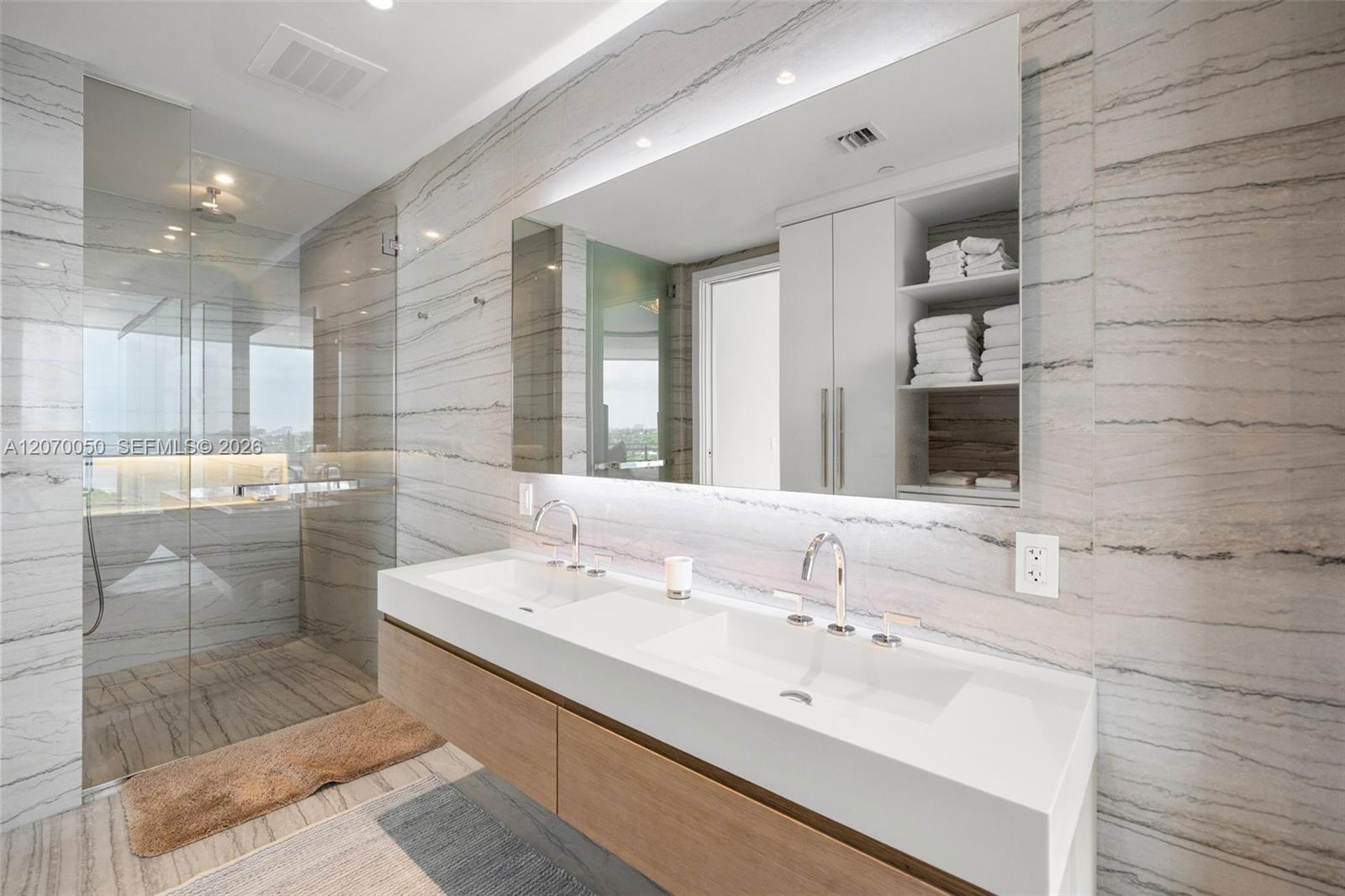 8701 Collins Ave # 705