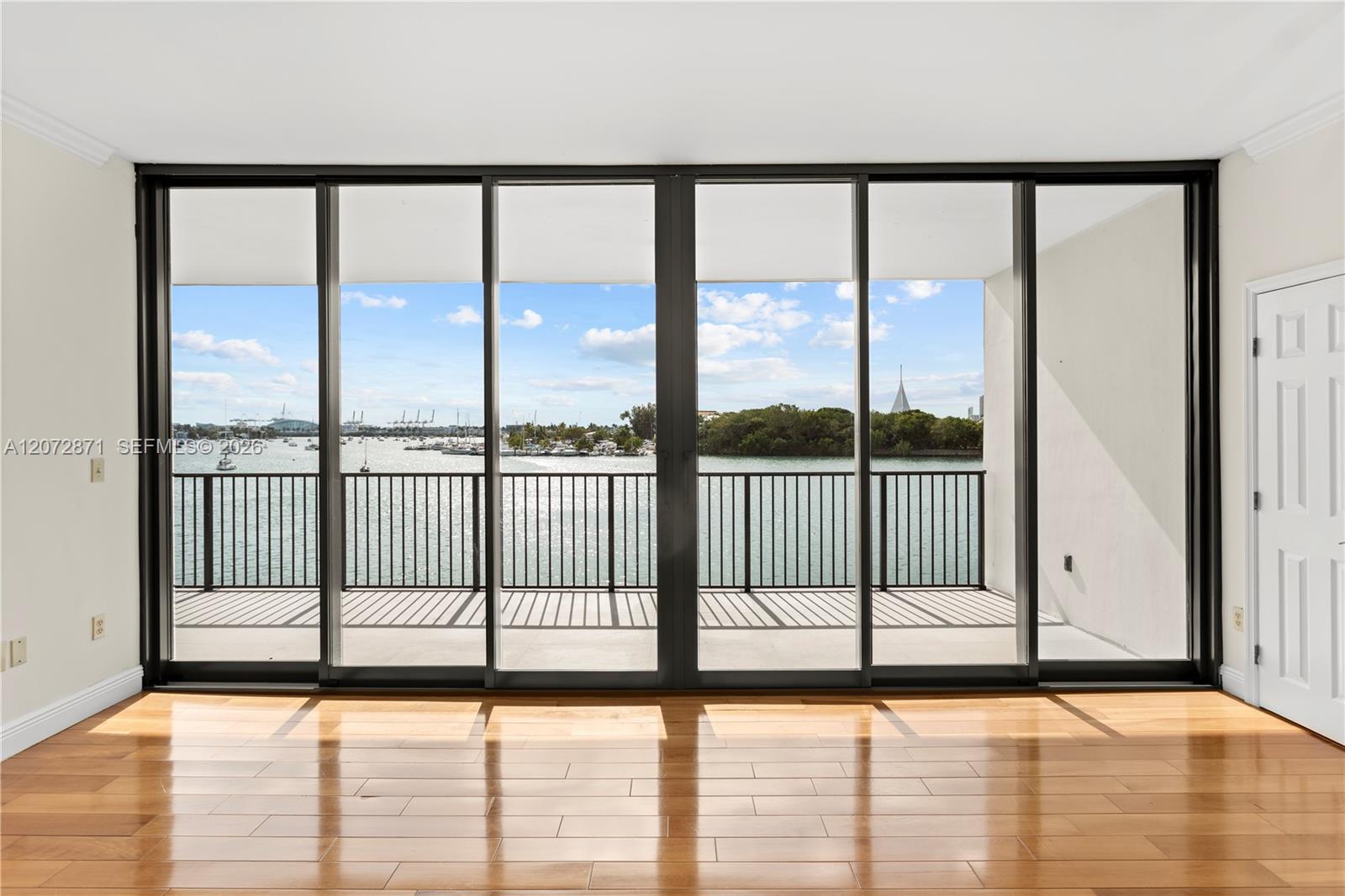 1000 Venetian Way Unit: 301/303
