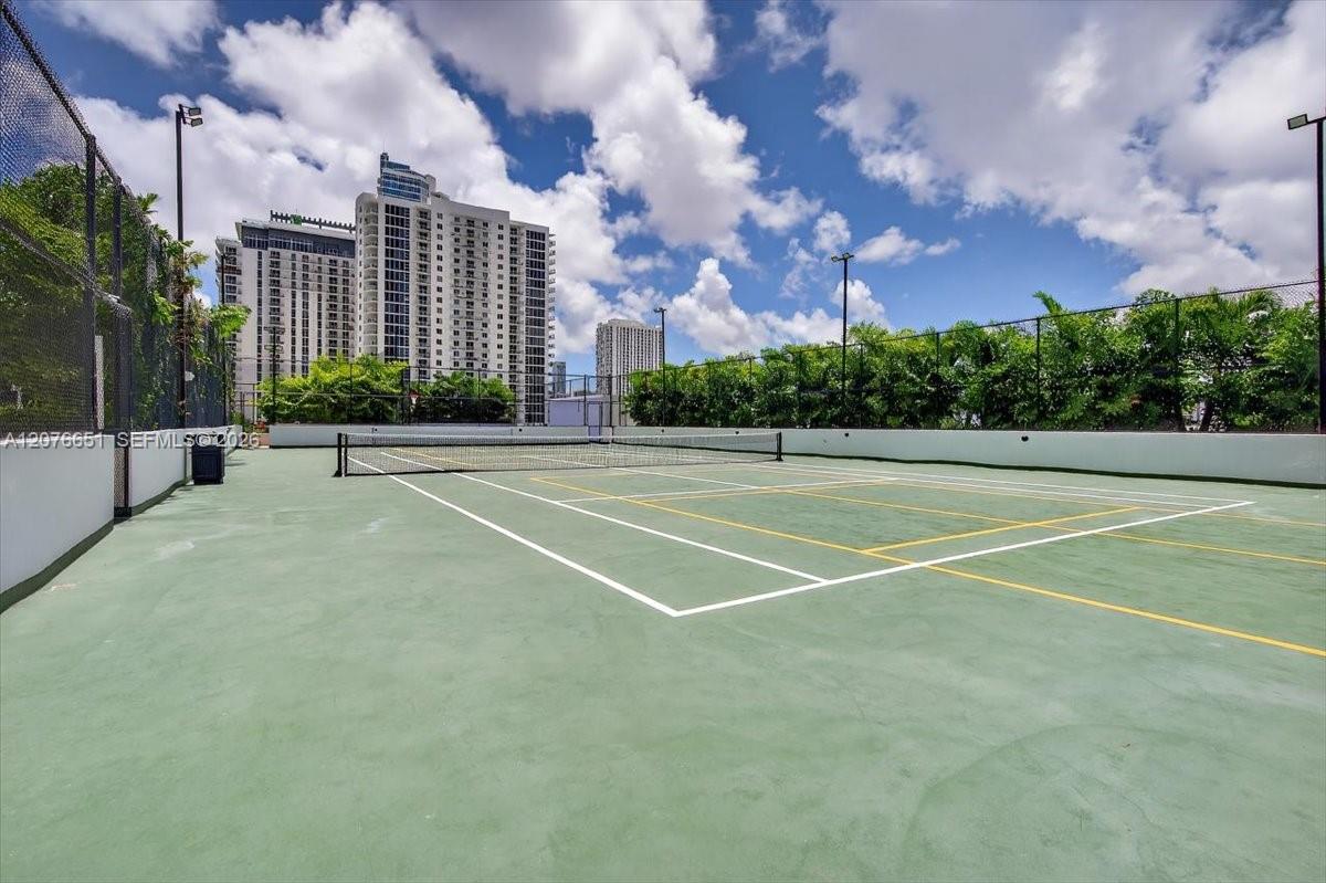 700 NE 24th Street # 1407