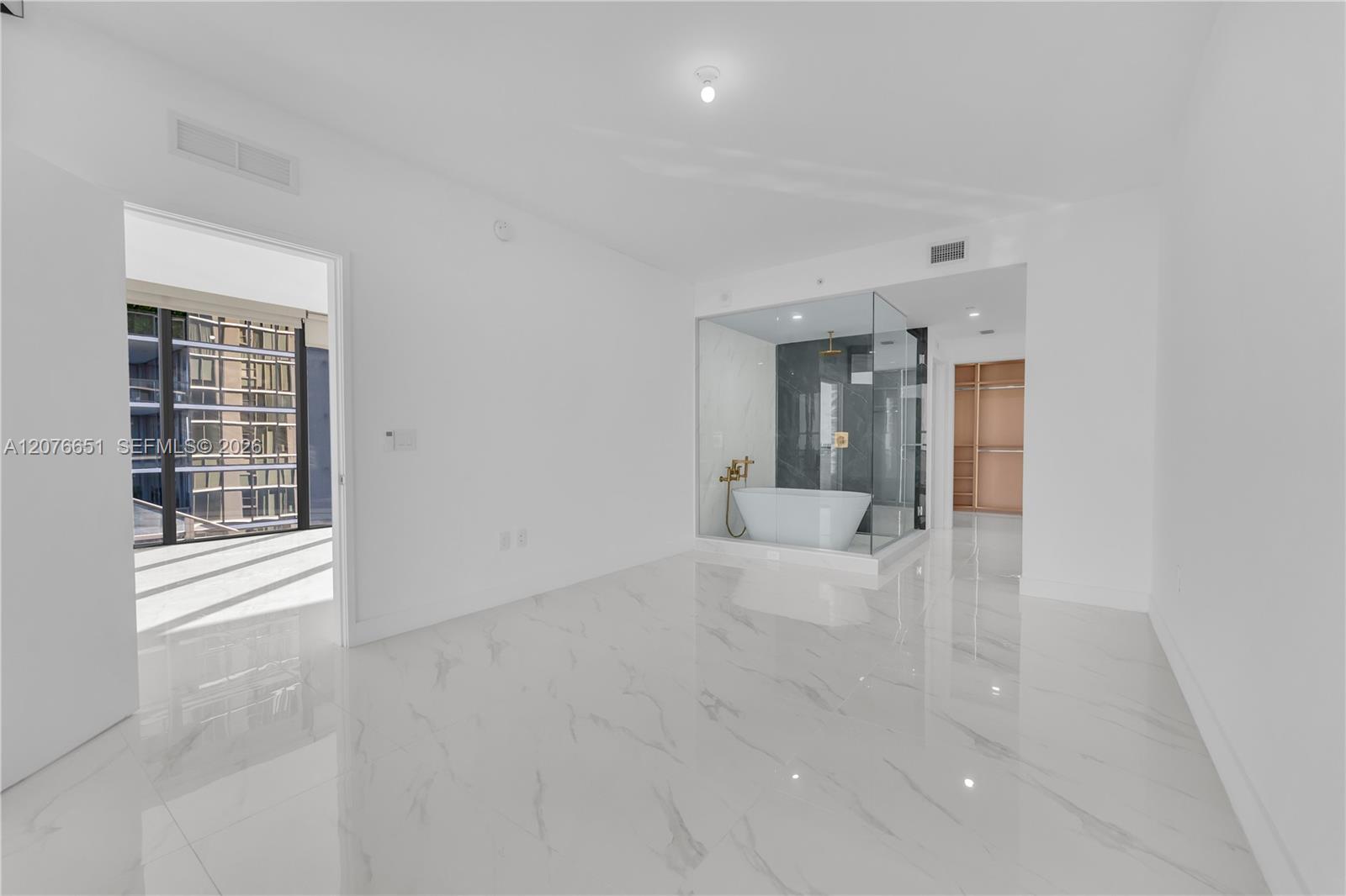 700 NE 24th Street # 1407