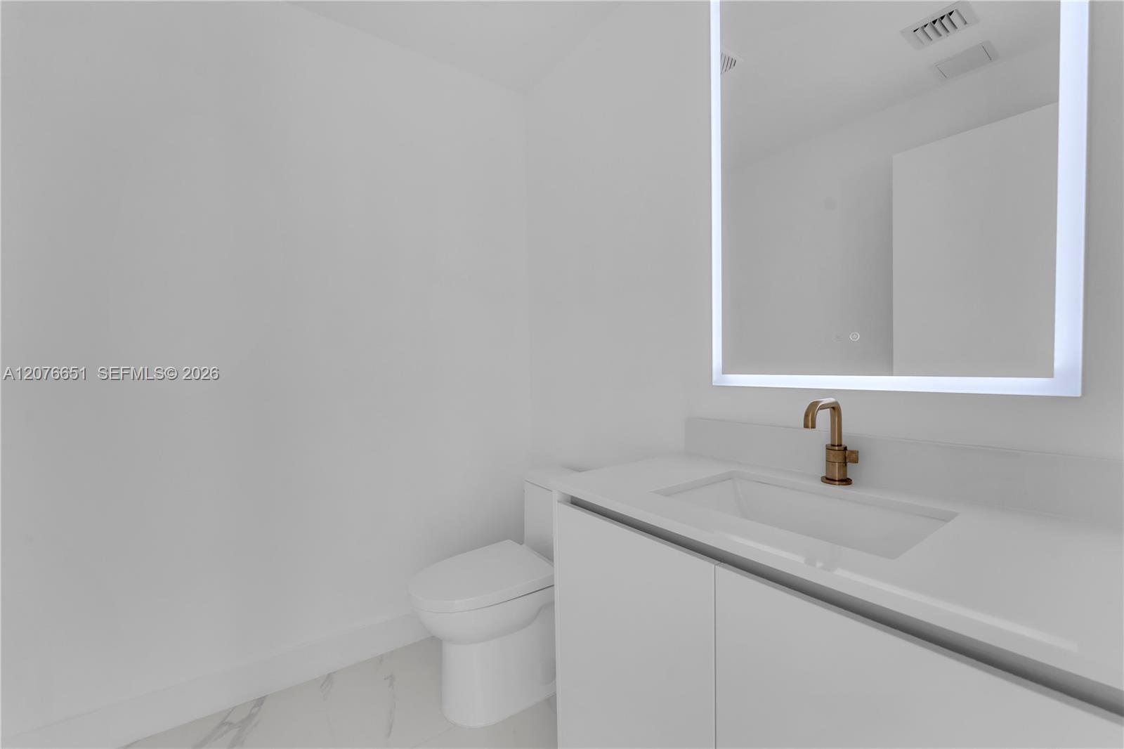 700 NE 24th Street # 1407