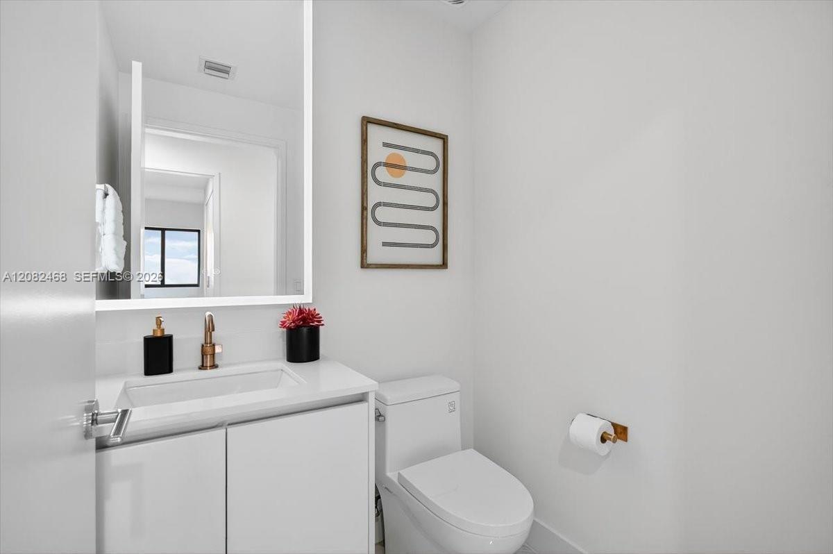 700 NE 24th Street # 5202