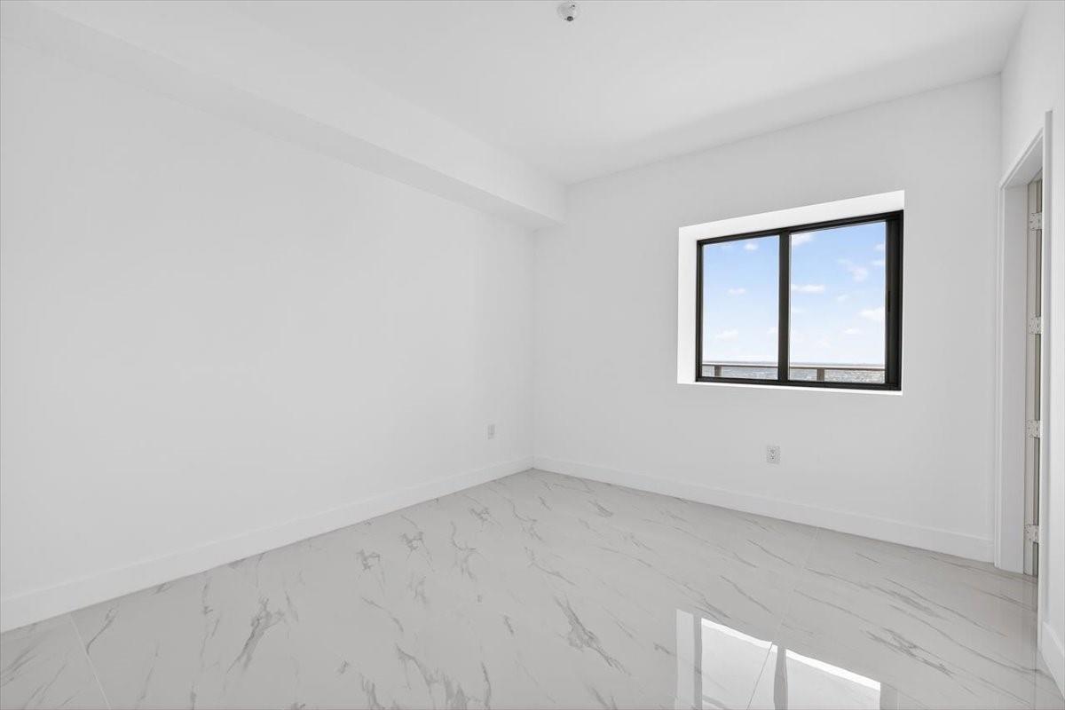 700 NE 24th Street # 5202