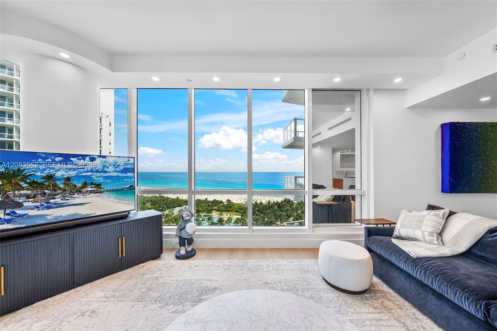100 S Pointe Dr Unit: 1409/10