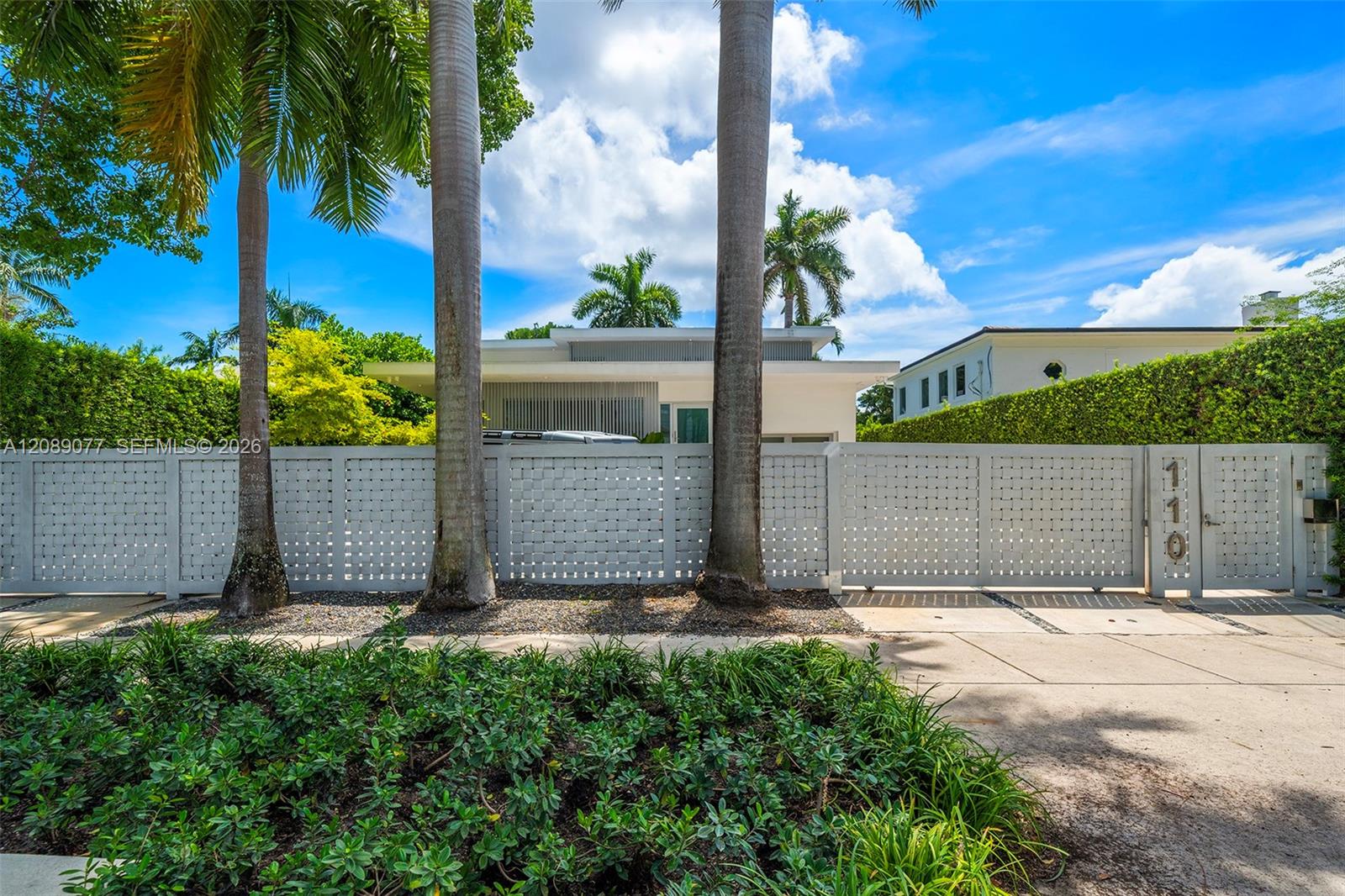110 Venetian Way