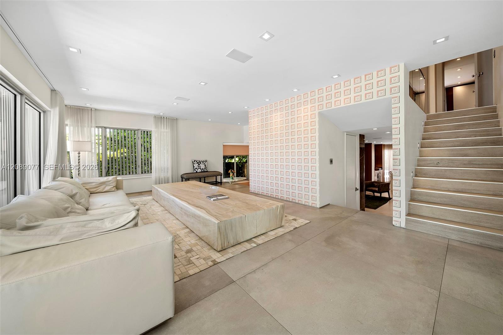 110 Venetian Way