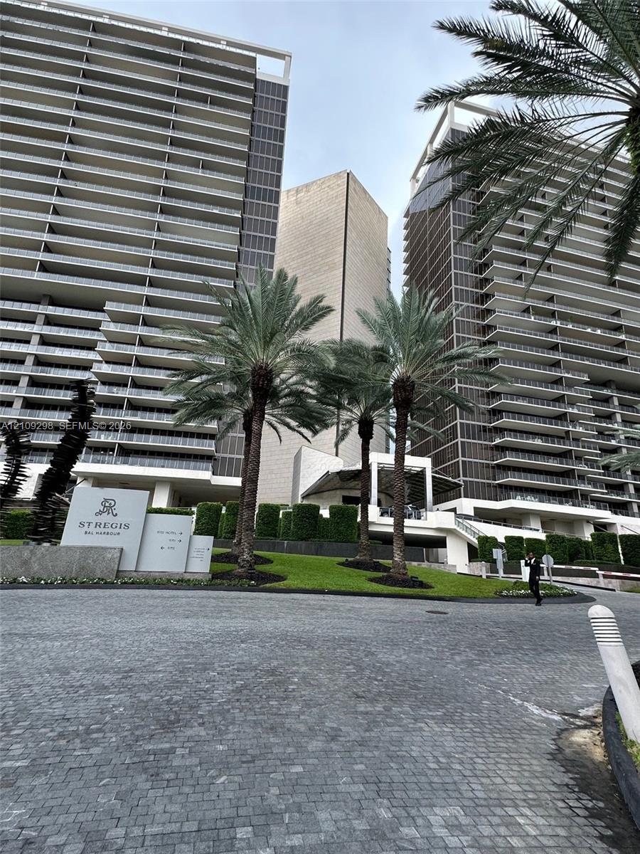 9703 Collins Ave # 400