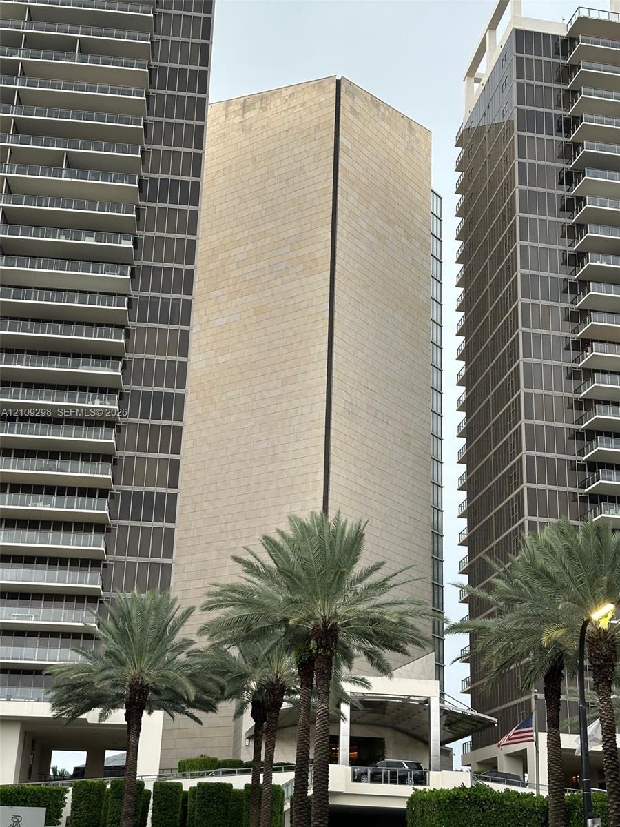 9703 Collins Ave # 400