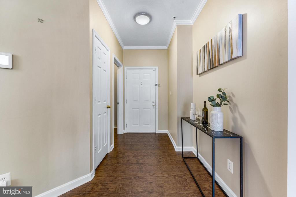 3523 PINEY WOODS PLACE G203