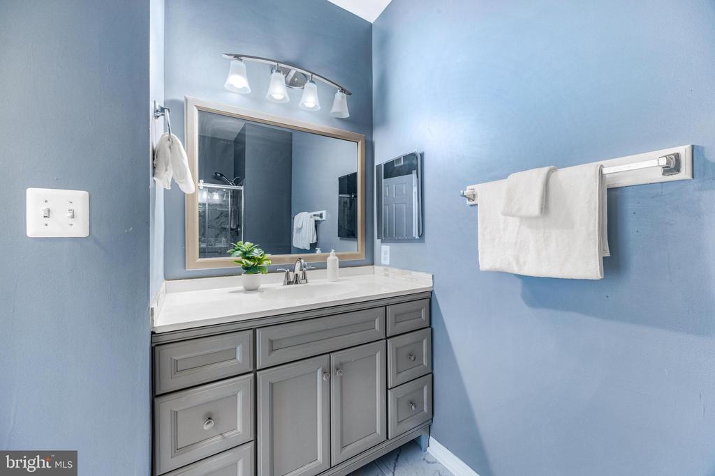 3523 PINEY WOODS PLACE G203