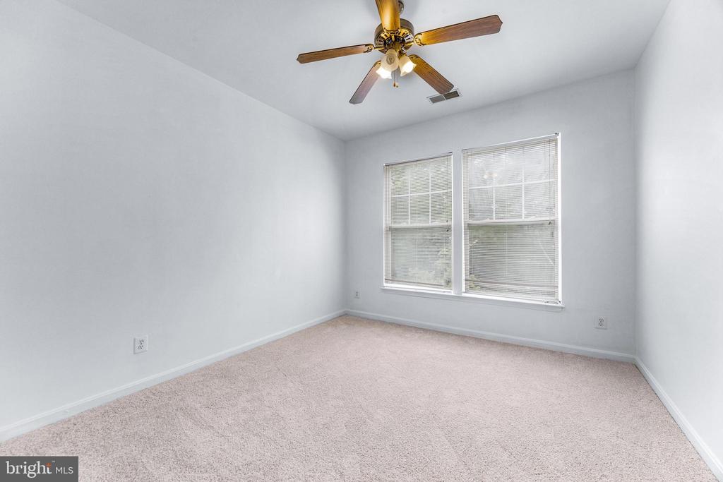 3523 PINEY WOODS PLACE G203