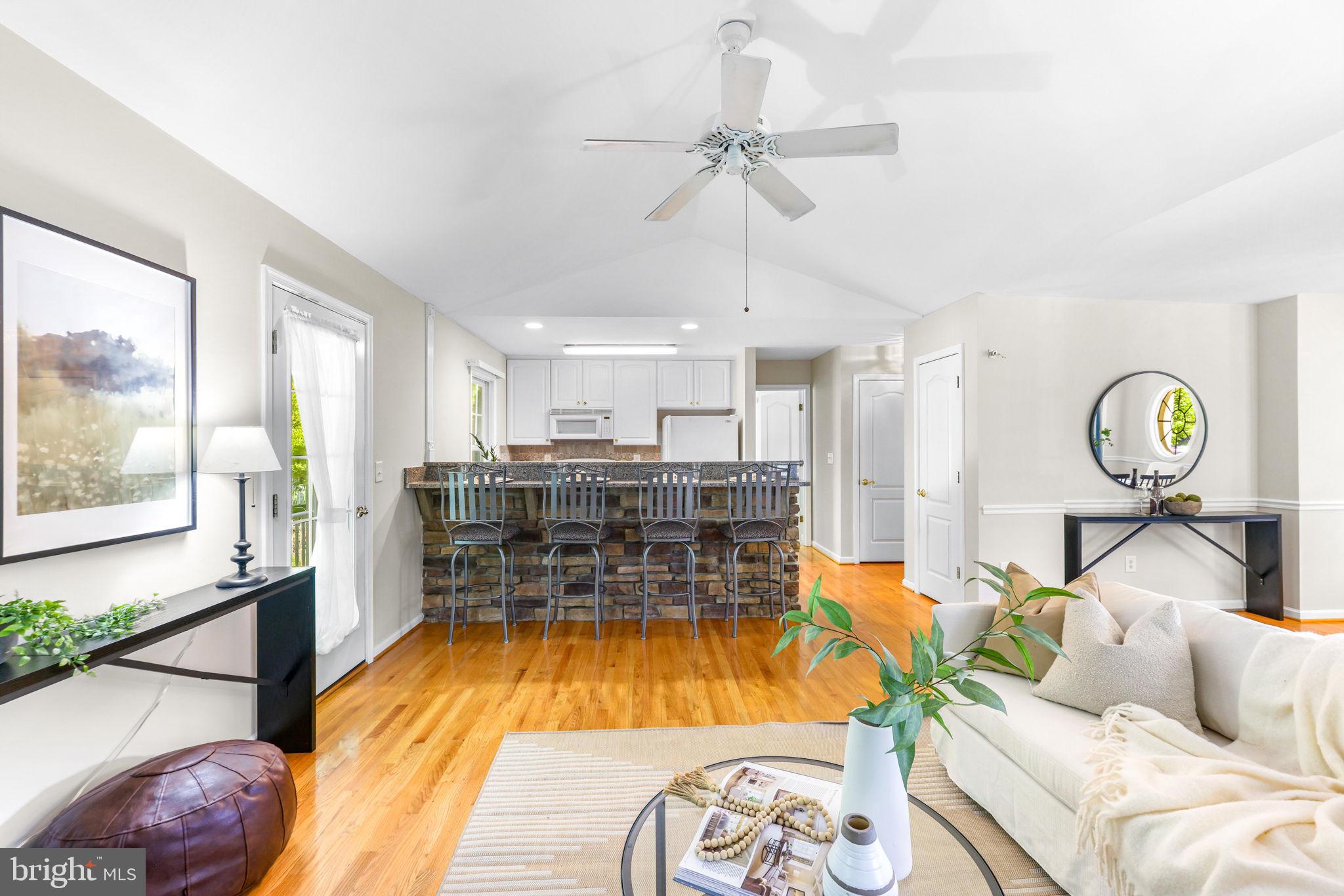 712 PARTRIDGE LANE