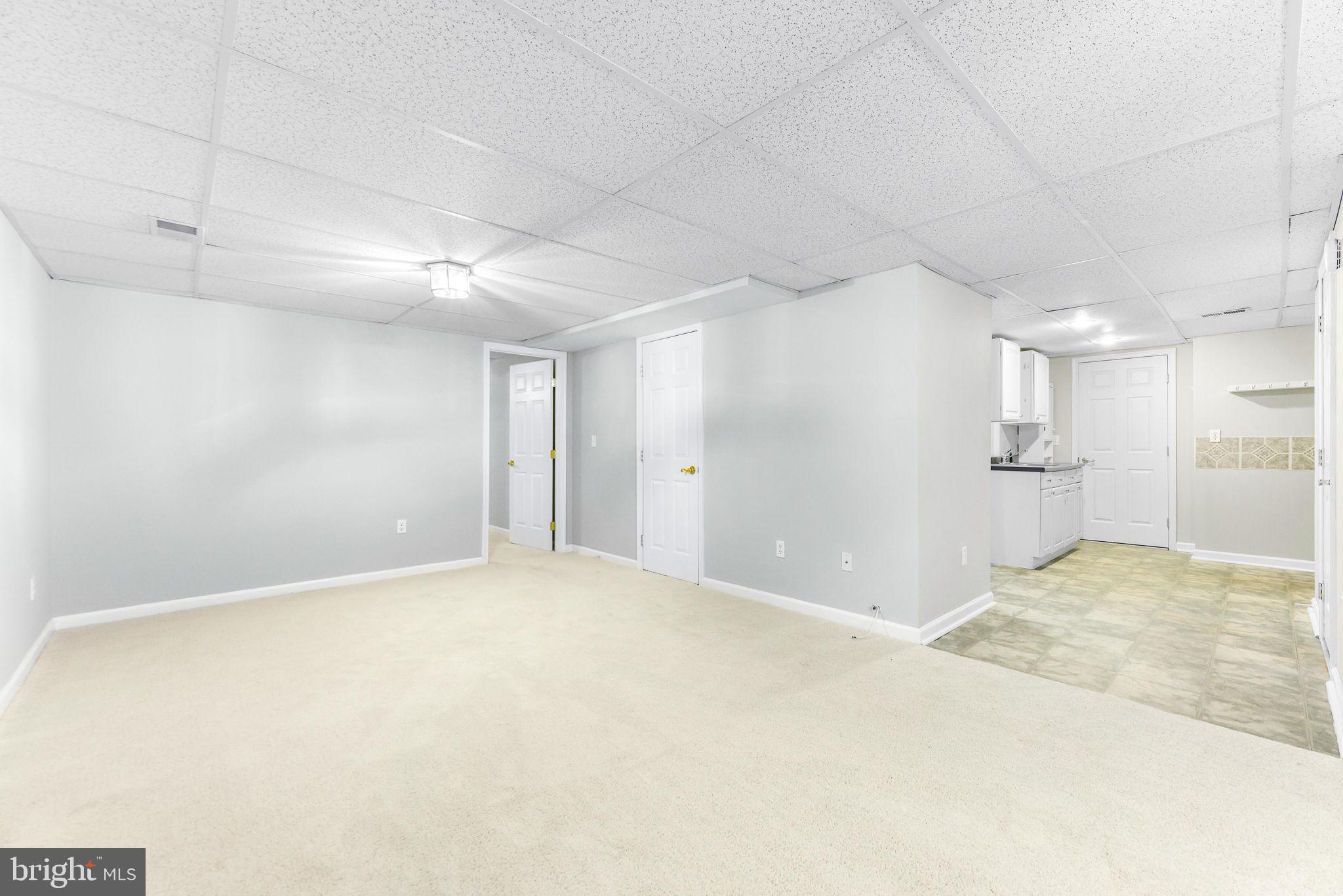 712 PARTRIDGE LANE