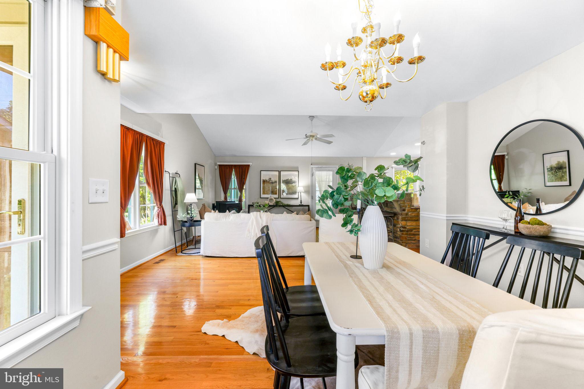 712 PARTRIDGE LANE