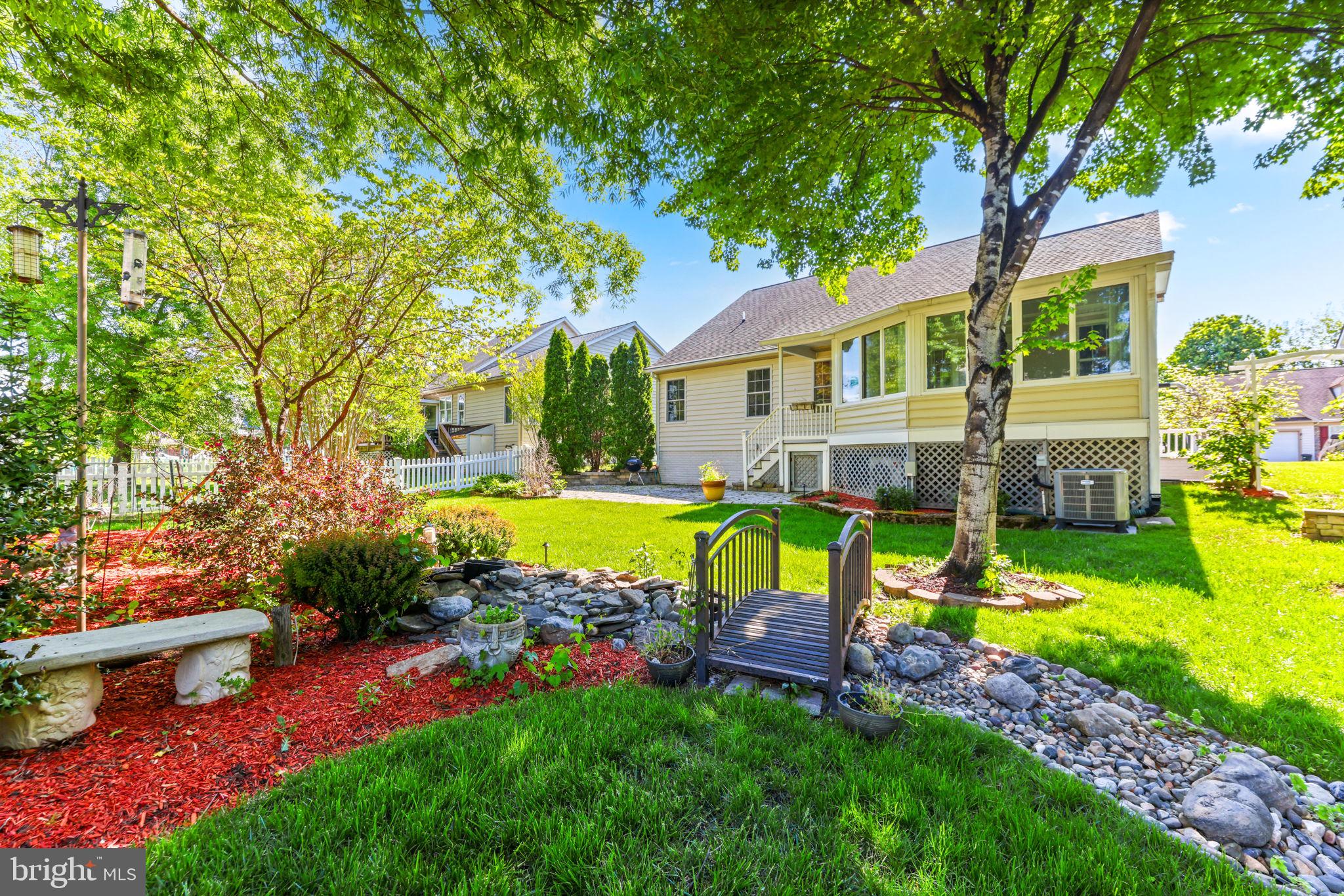 712 PARTRIDGE LANE