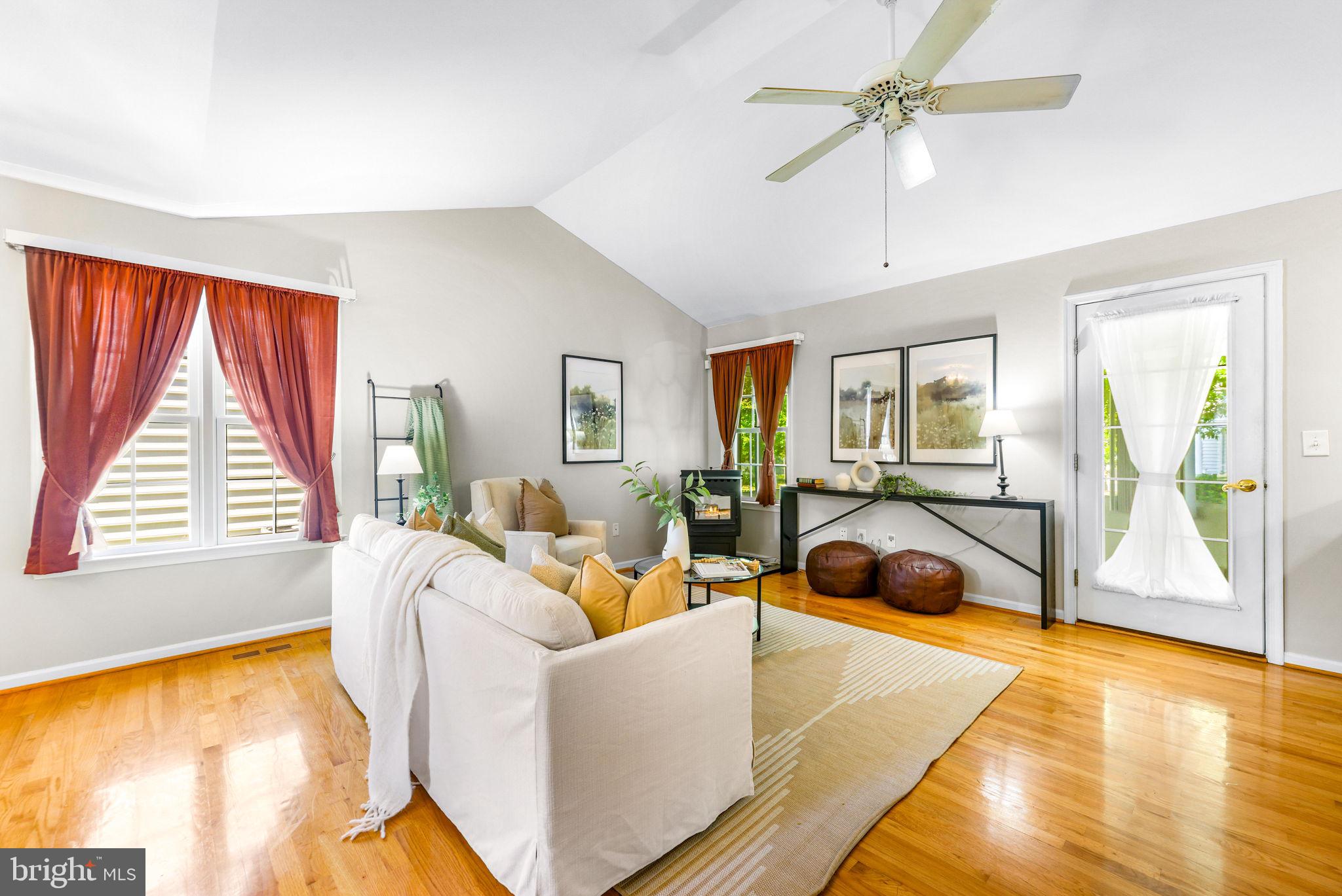 712 PARTRIDGE LANE