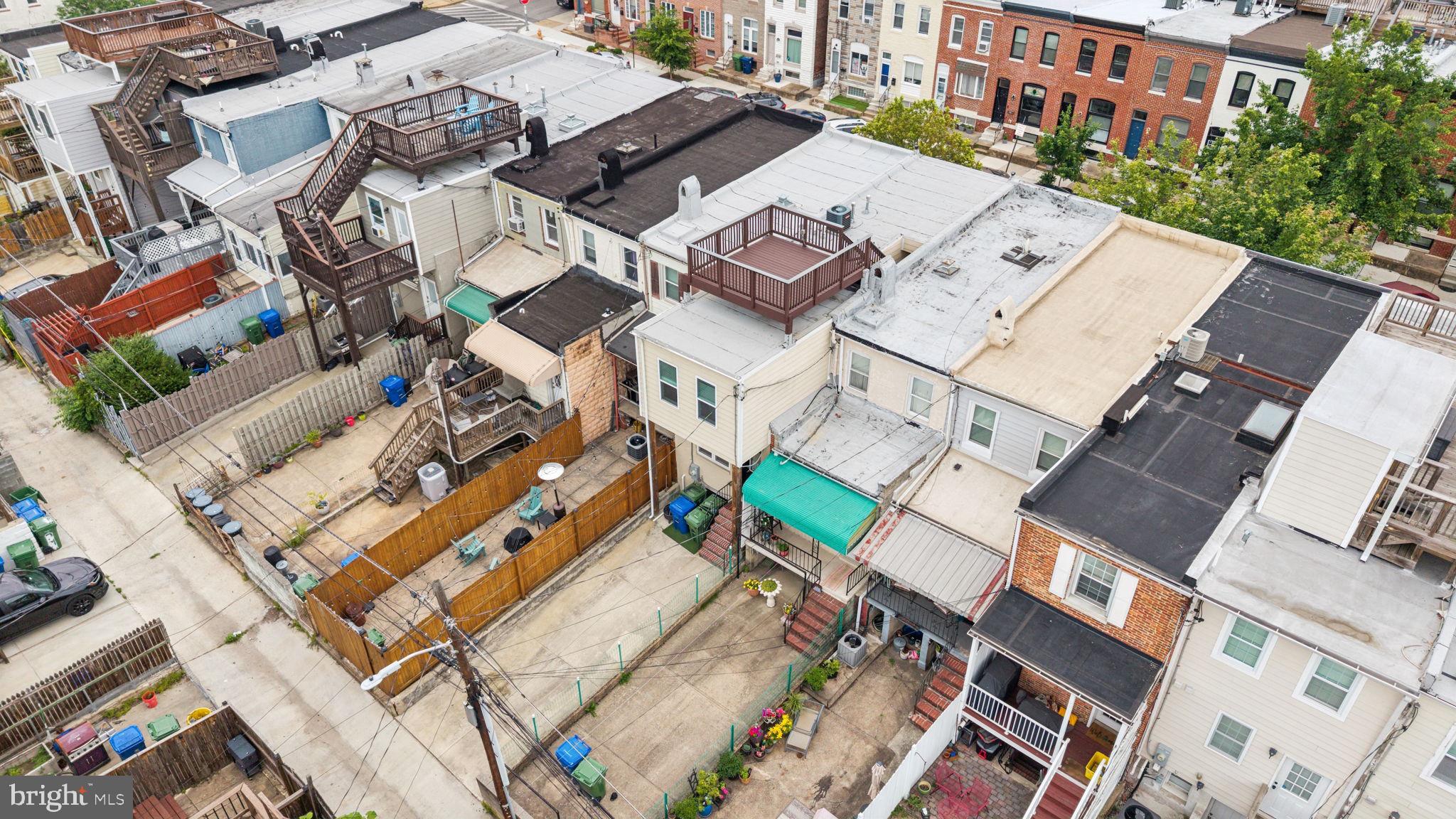 322 S CLINTON STREET S