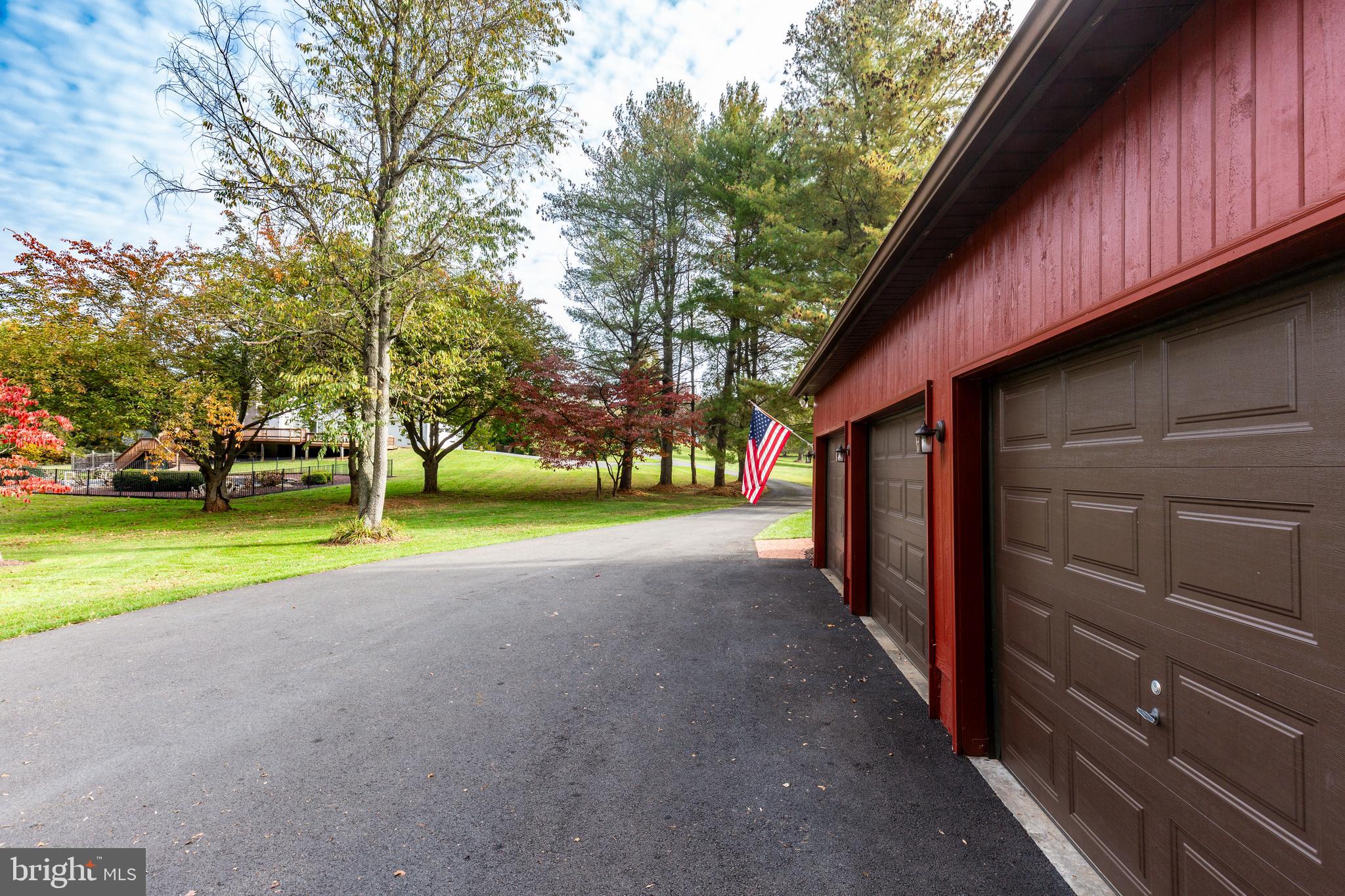 14 LIBERTY RIDGE COURT